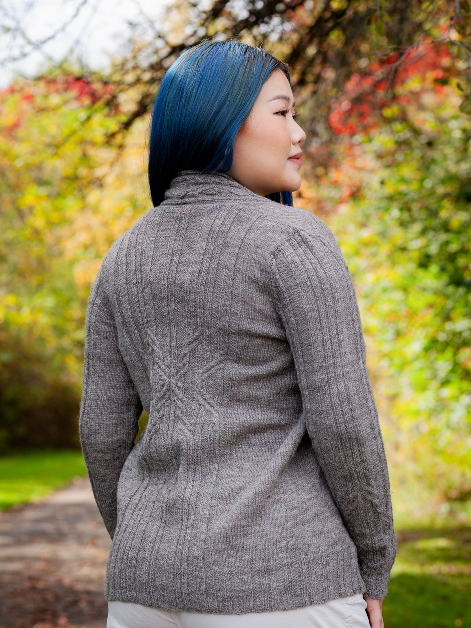 405 Lex Cardigan <br/><small>knitting pattern</small>