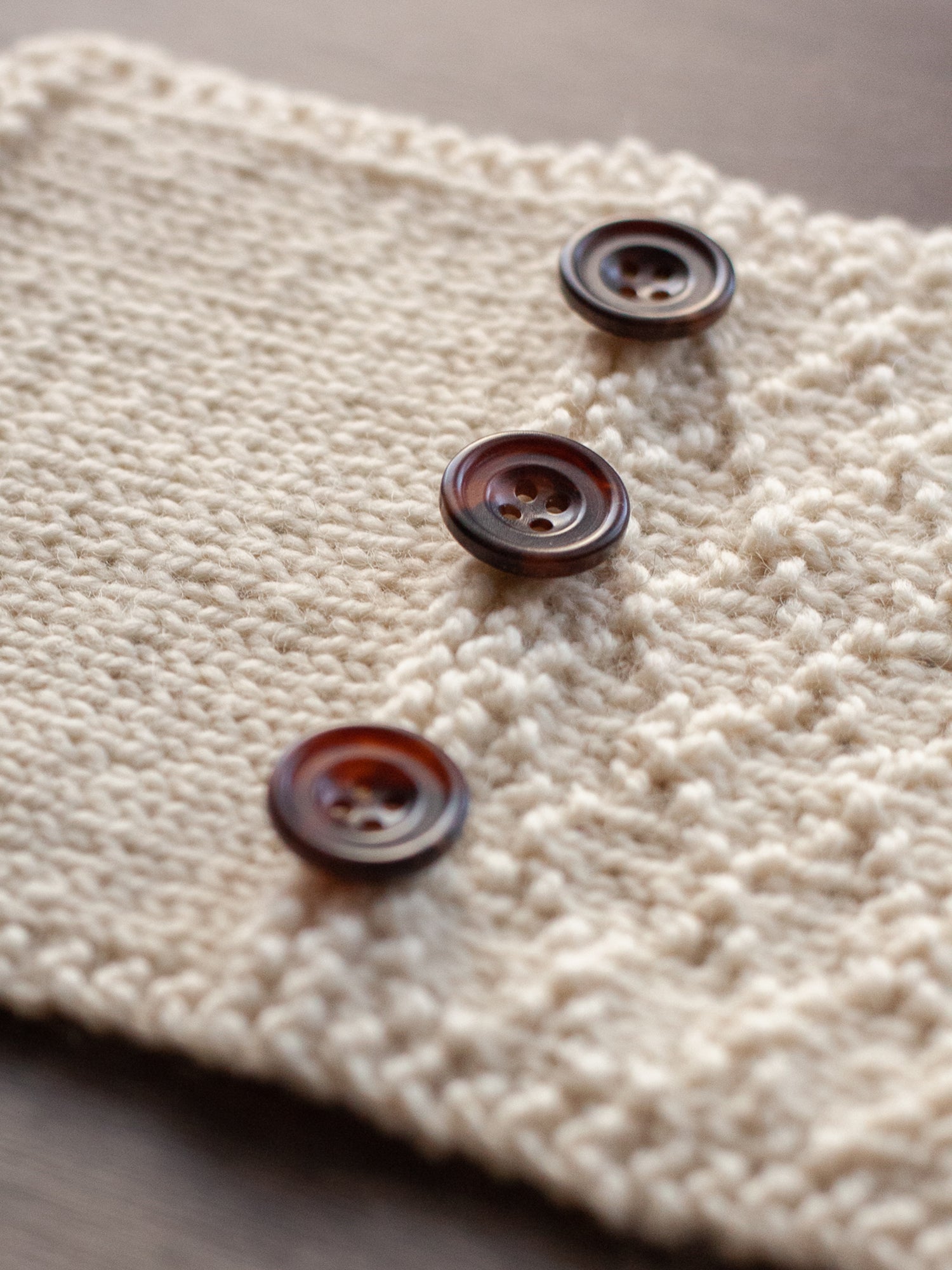 Alena <br/><small>19mm Horn Button</small>