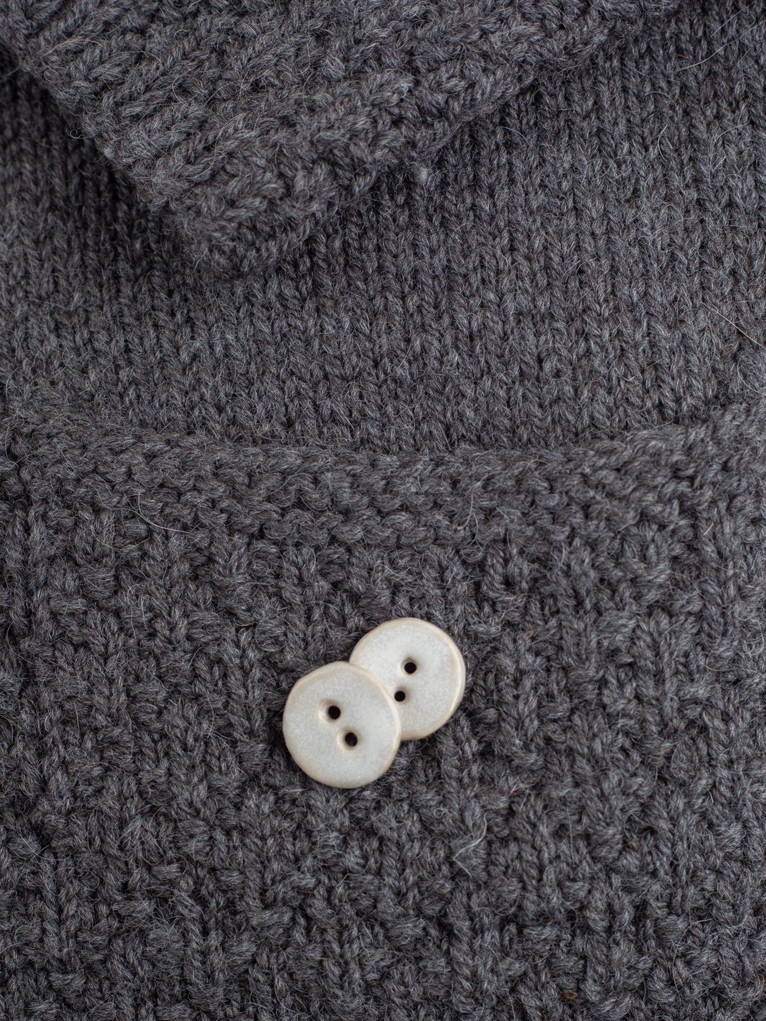 Alabaster <br/><small>23mm Ceramic Linda's Button</small>