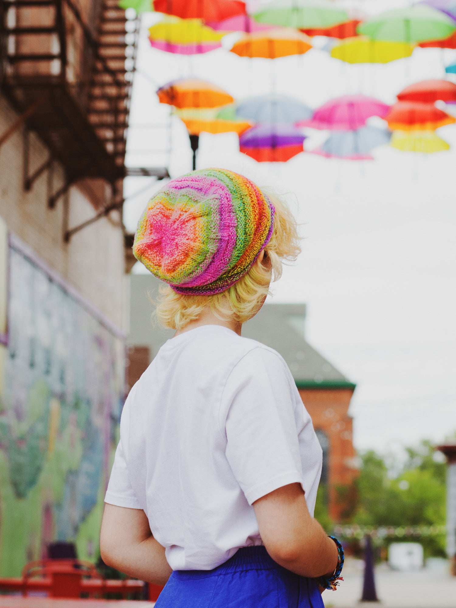 Squish Me Hat <br/><small>knitting pattern</small>