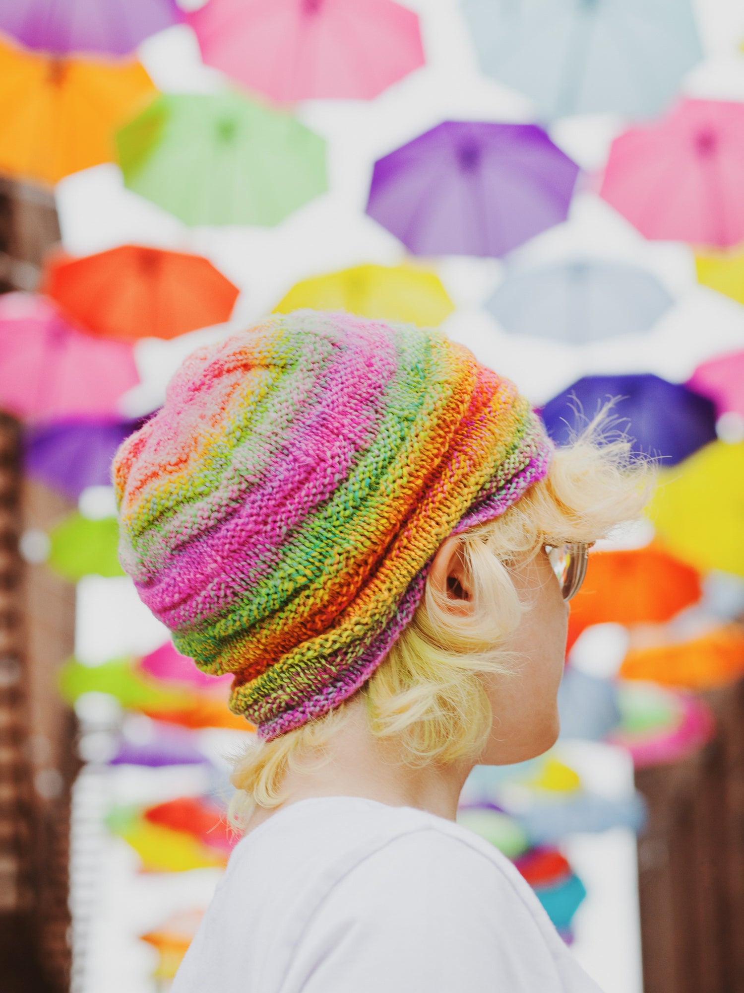 Squish Me Hat <br/><small>knitting pattern</small>