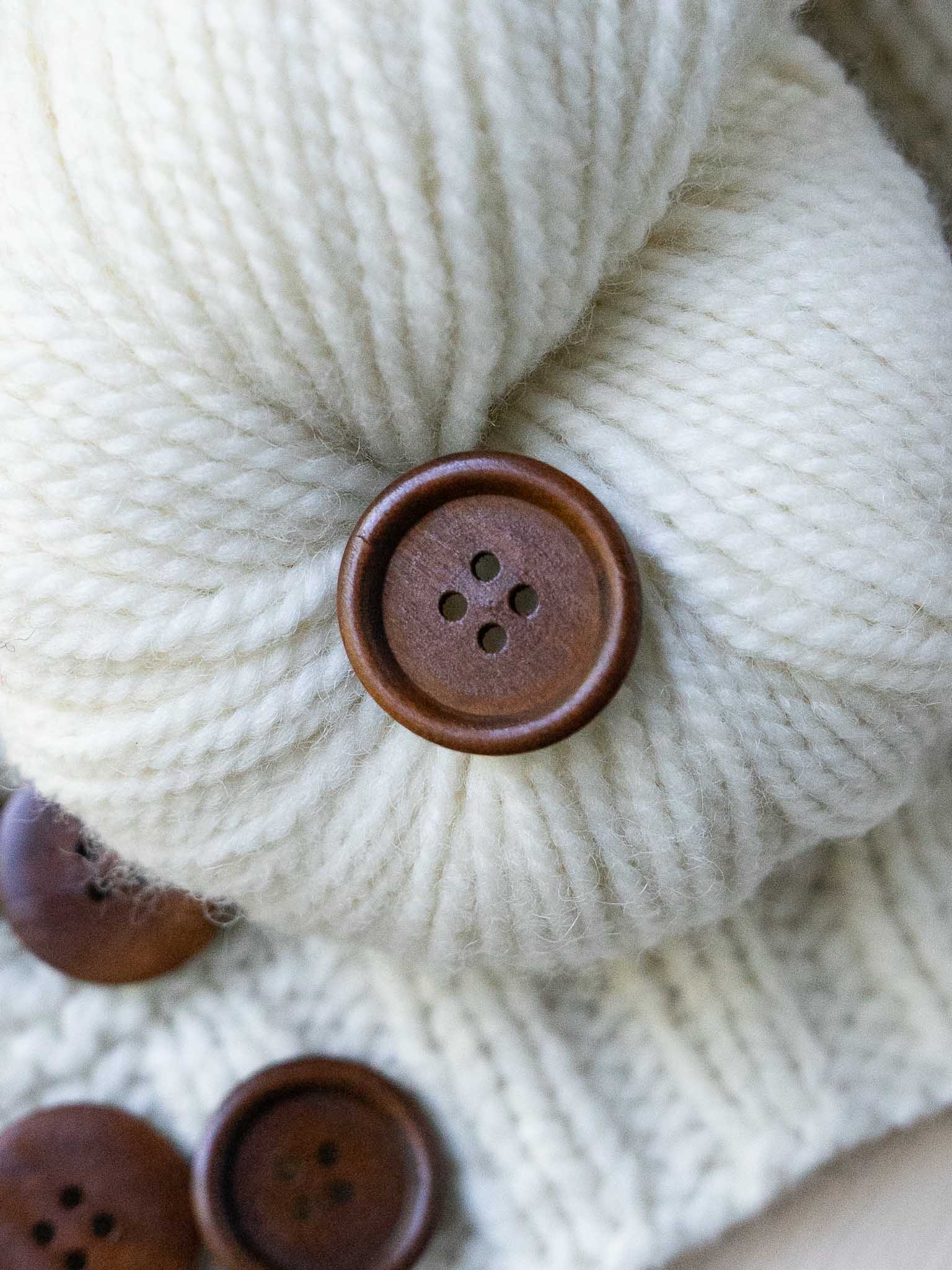 Acorn <br/><small>25mm Wooden Button</small>
