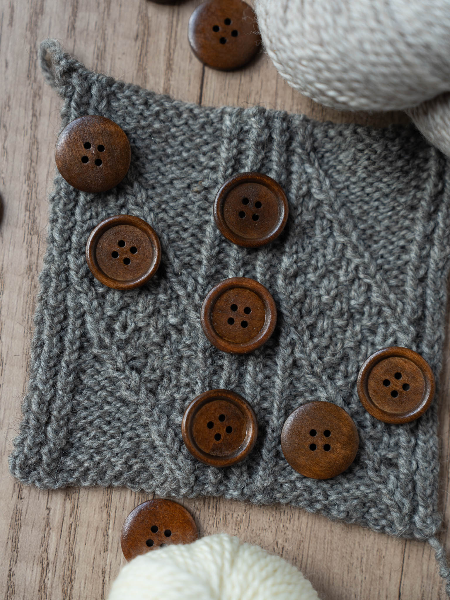 Acorn <br/><small>25mm Wooden Button</small>