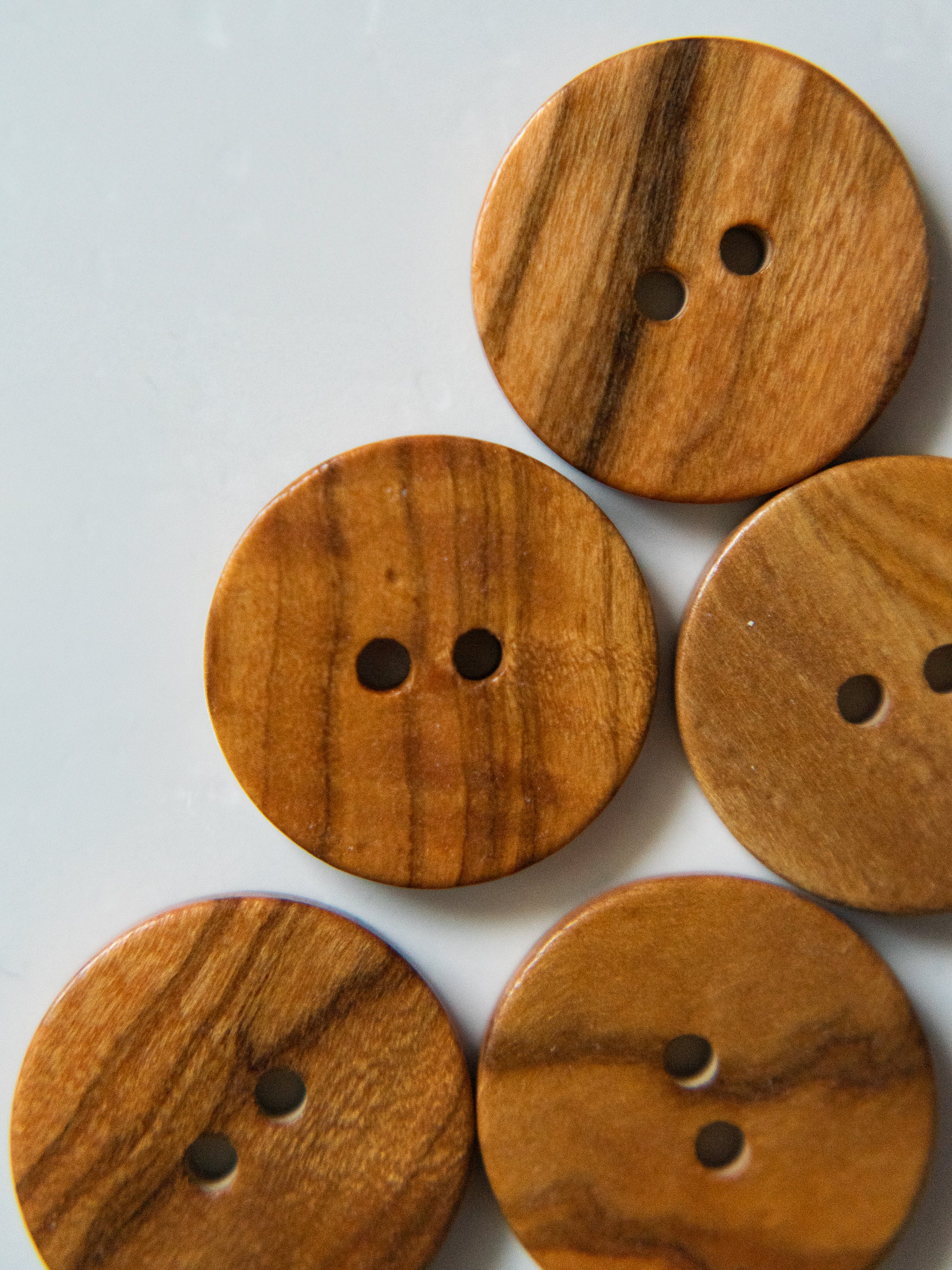 Bentley <br/><small>20mm Wood Button</small>