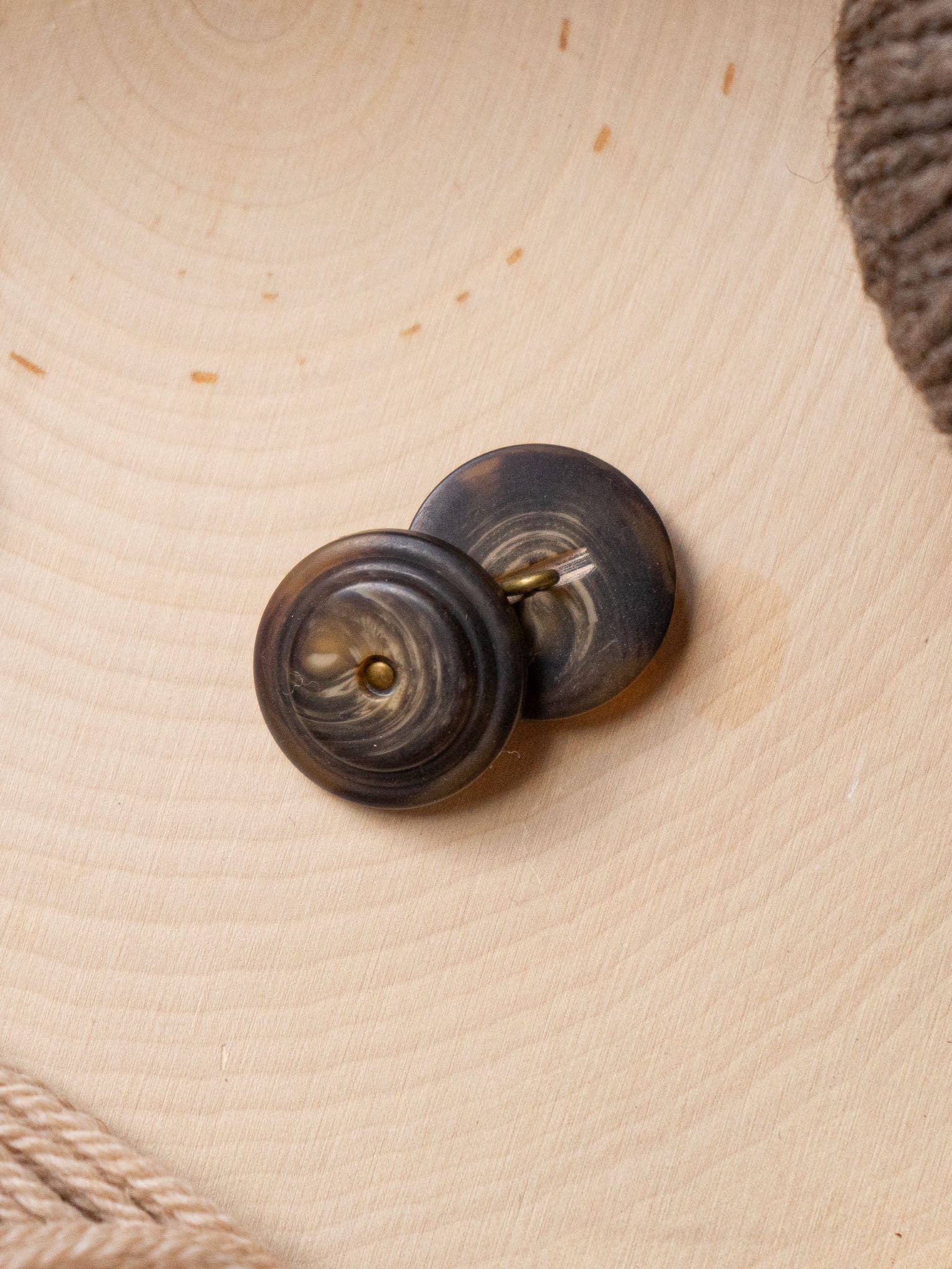 Blackberry <br/><small>Marble Shank Button</small>