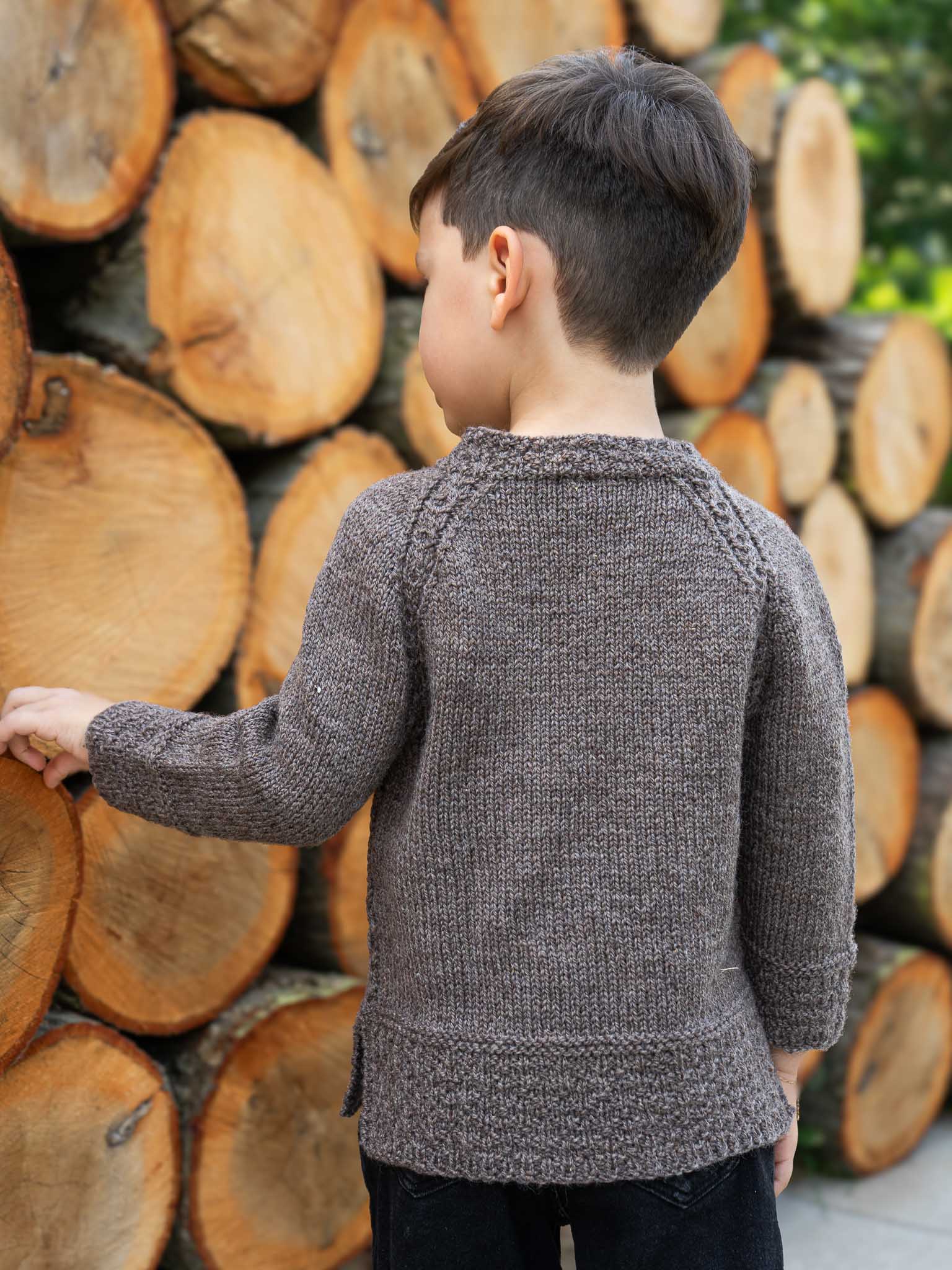 Box Top Shorty <br/><small>child/teen knitting pattern</small>