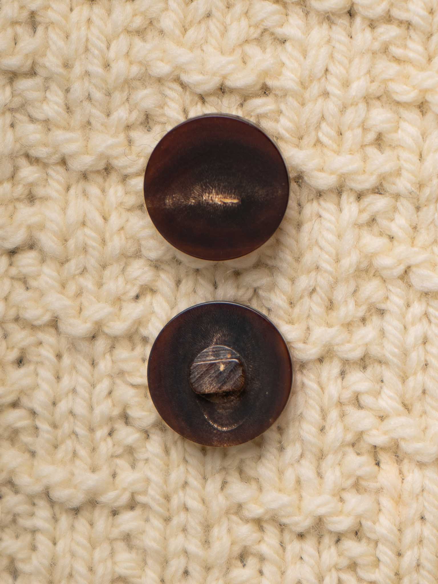 Cherry <br/><small>18mm Horn Button</small>