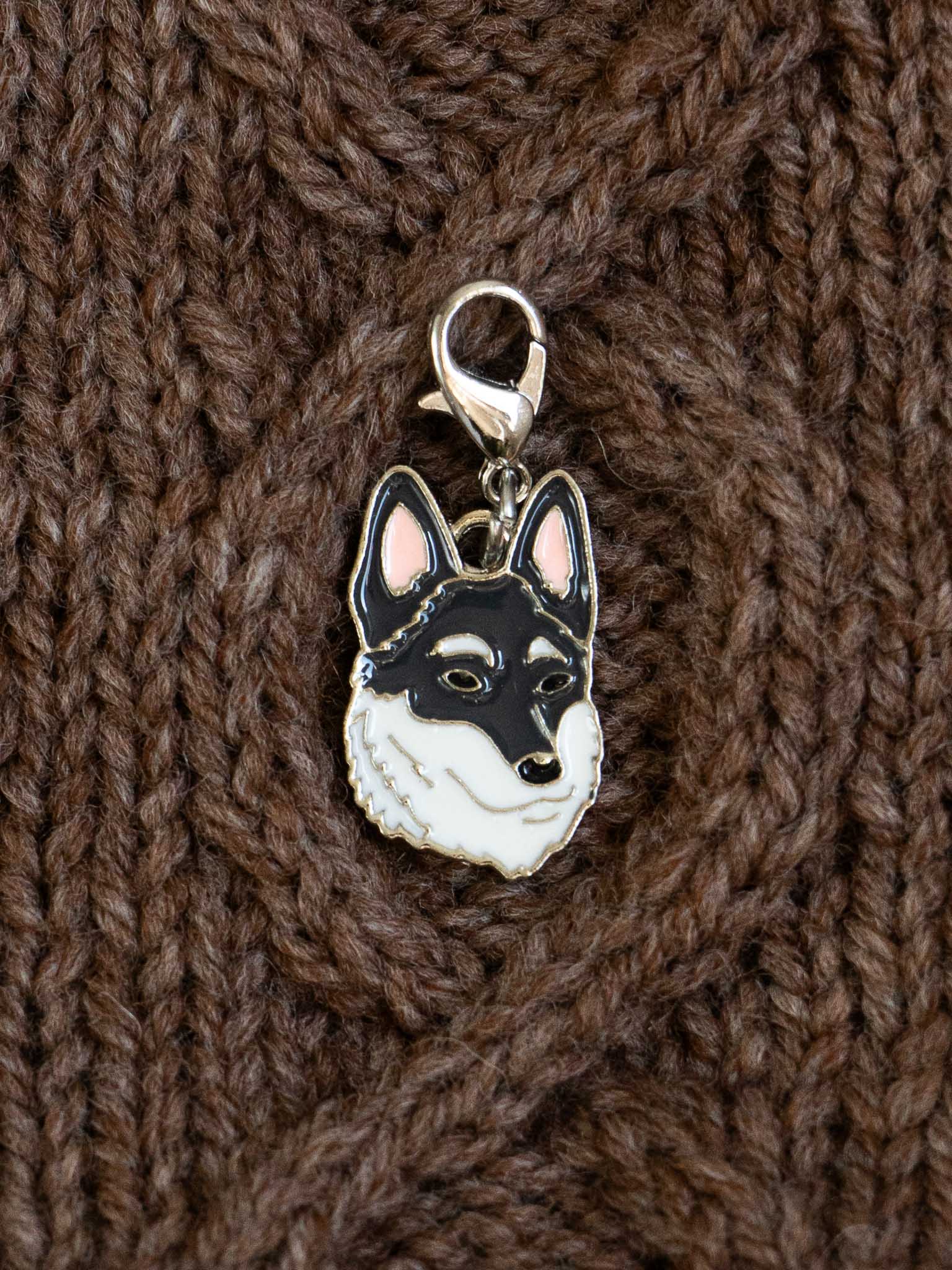 Dog Stitch Marker