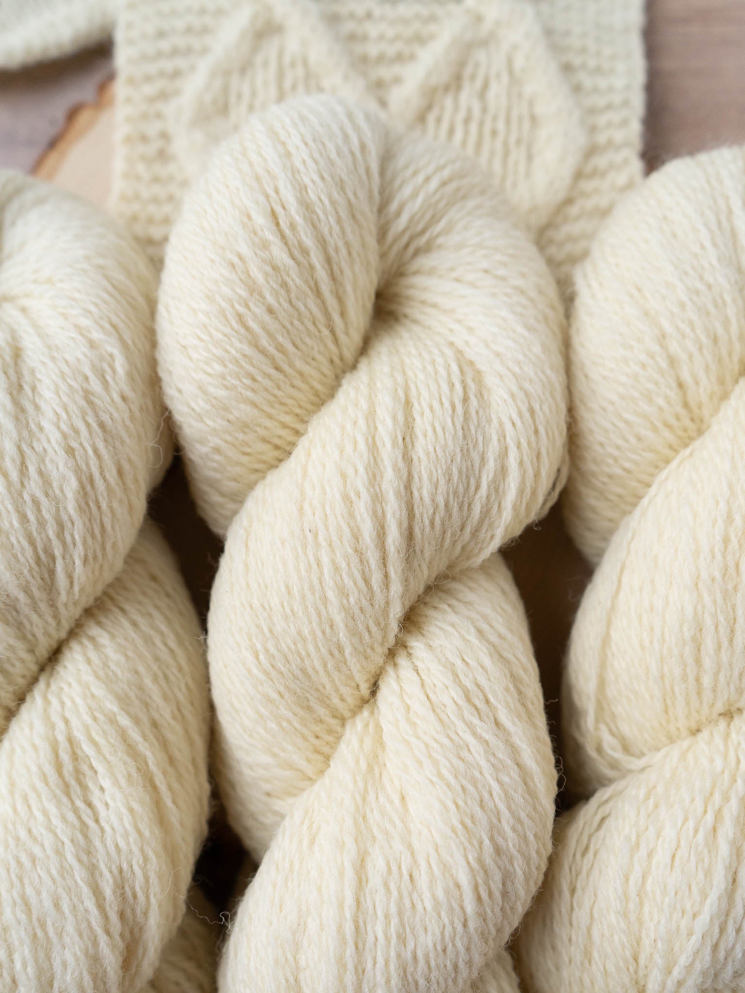 Galway DK 100% galway wool