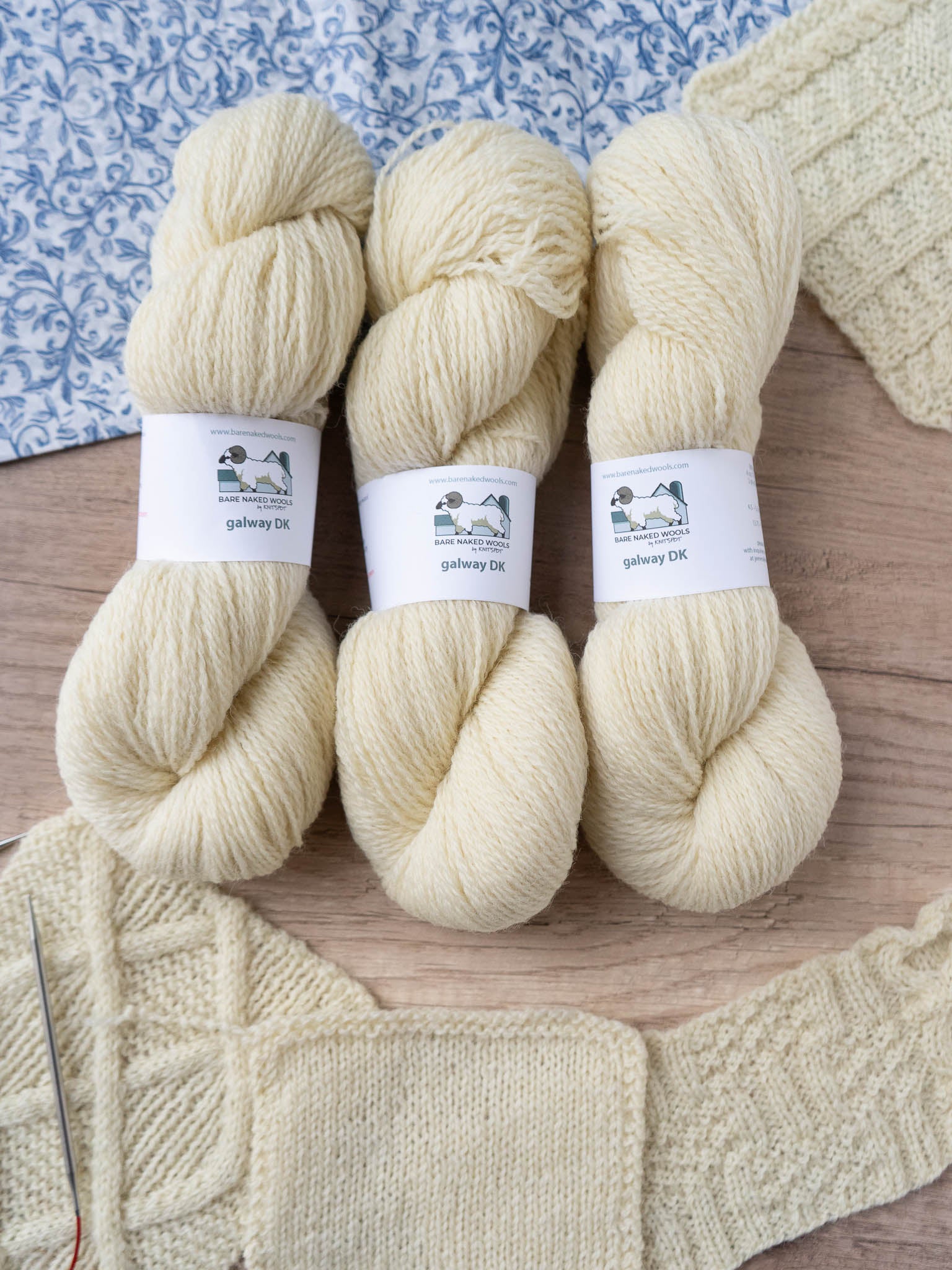 Galway DK 100% galway wool