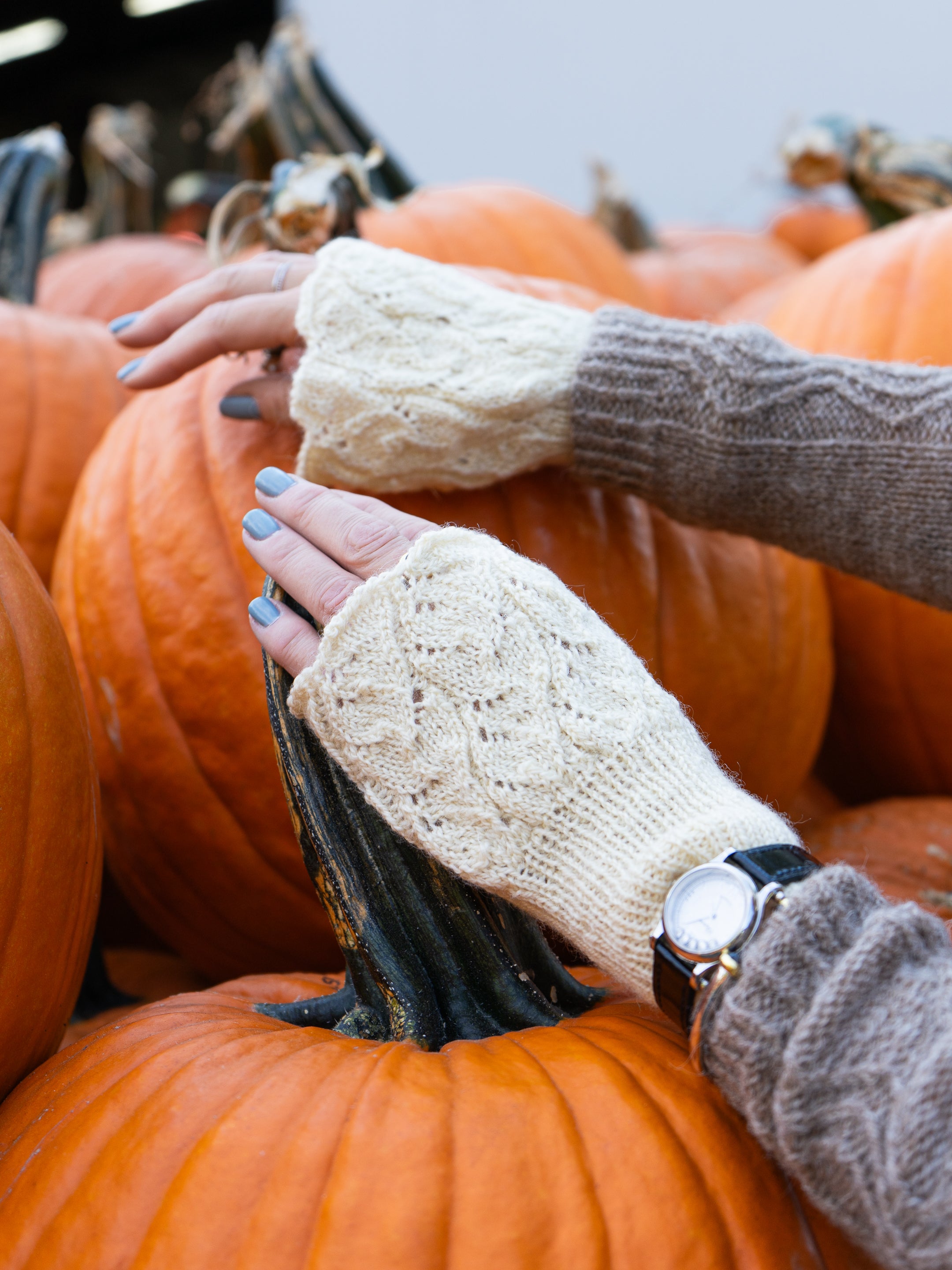 Hellebores Lace Beret and Wristlet Set <br/><small>knitting pattern</small>