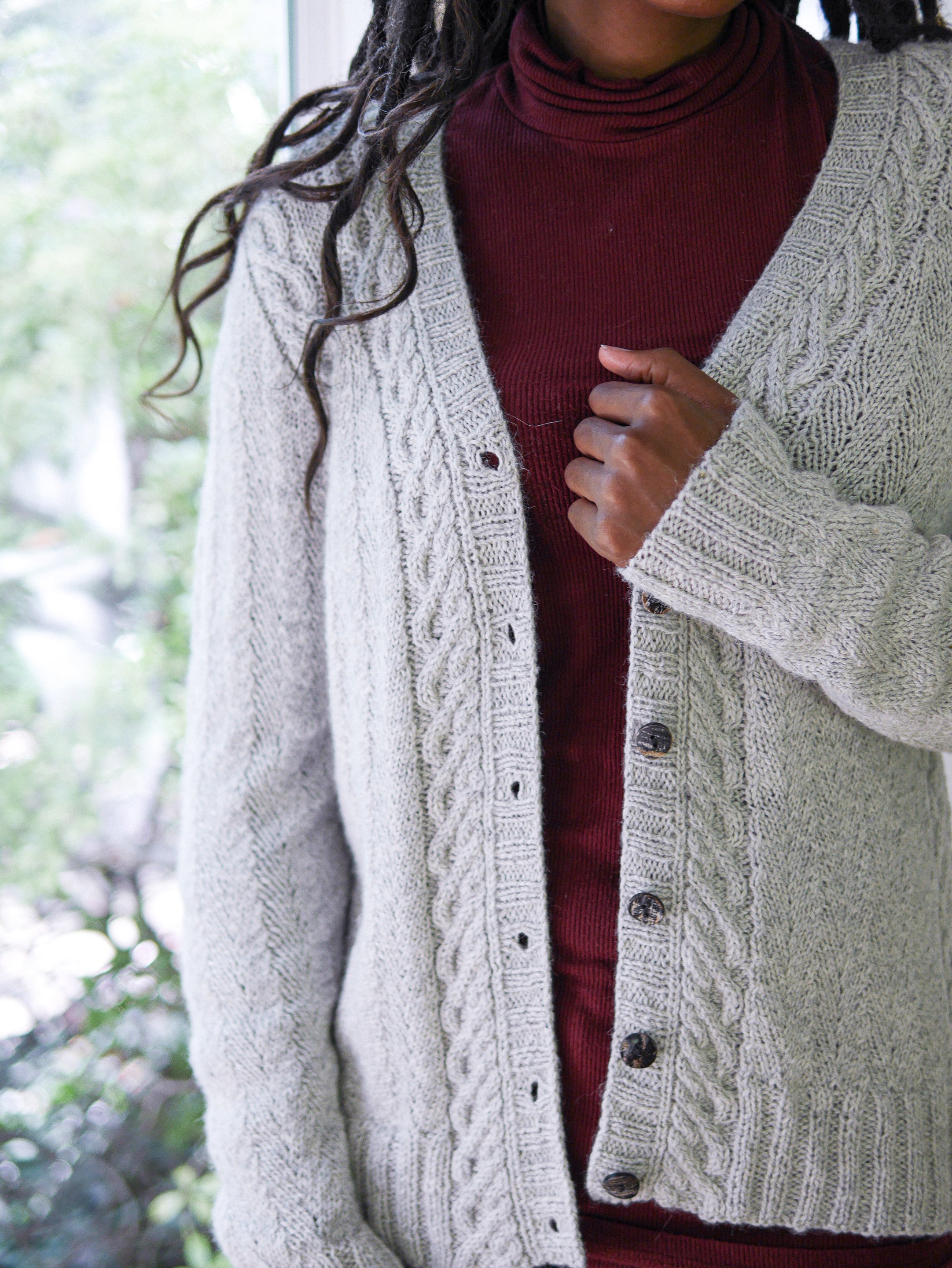 Herringweave<br/><small>Cardigan/Pullover knitting pattern</small>