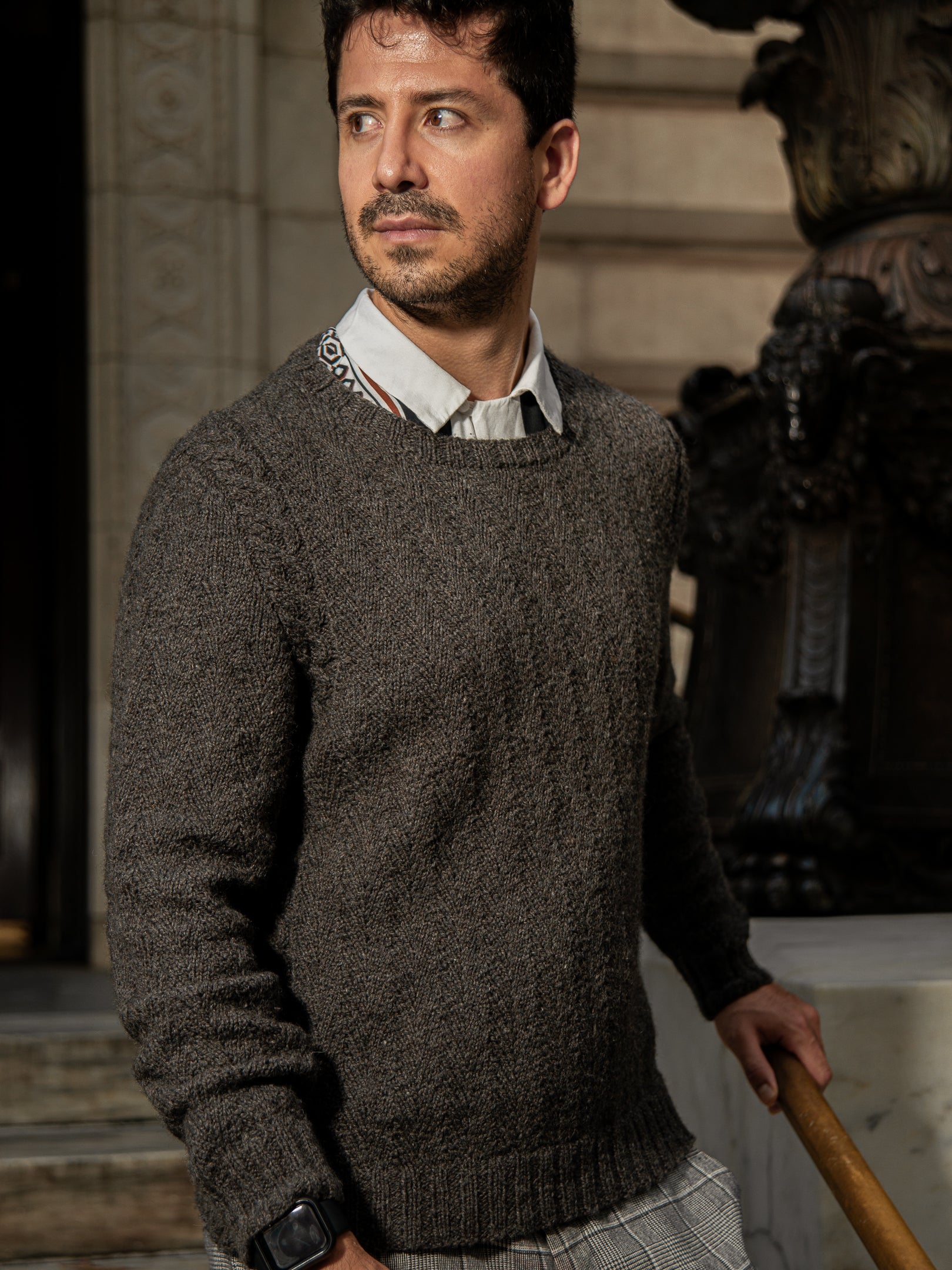 Herringweave<br/><small>Cardigan/Pullover knitting pattern</small>