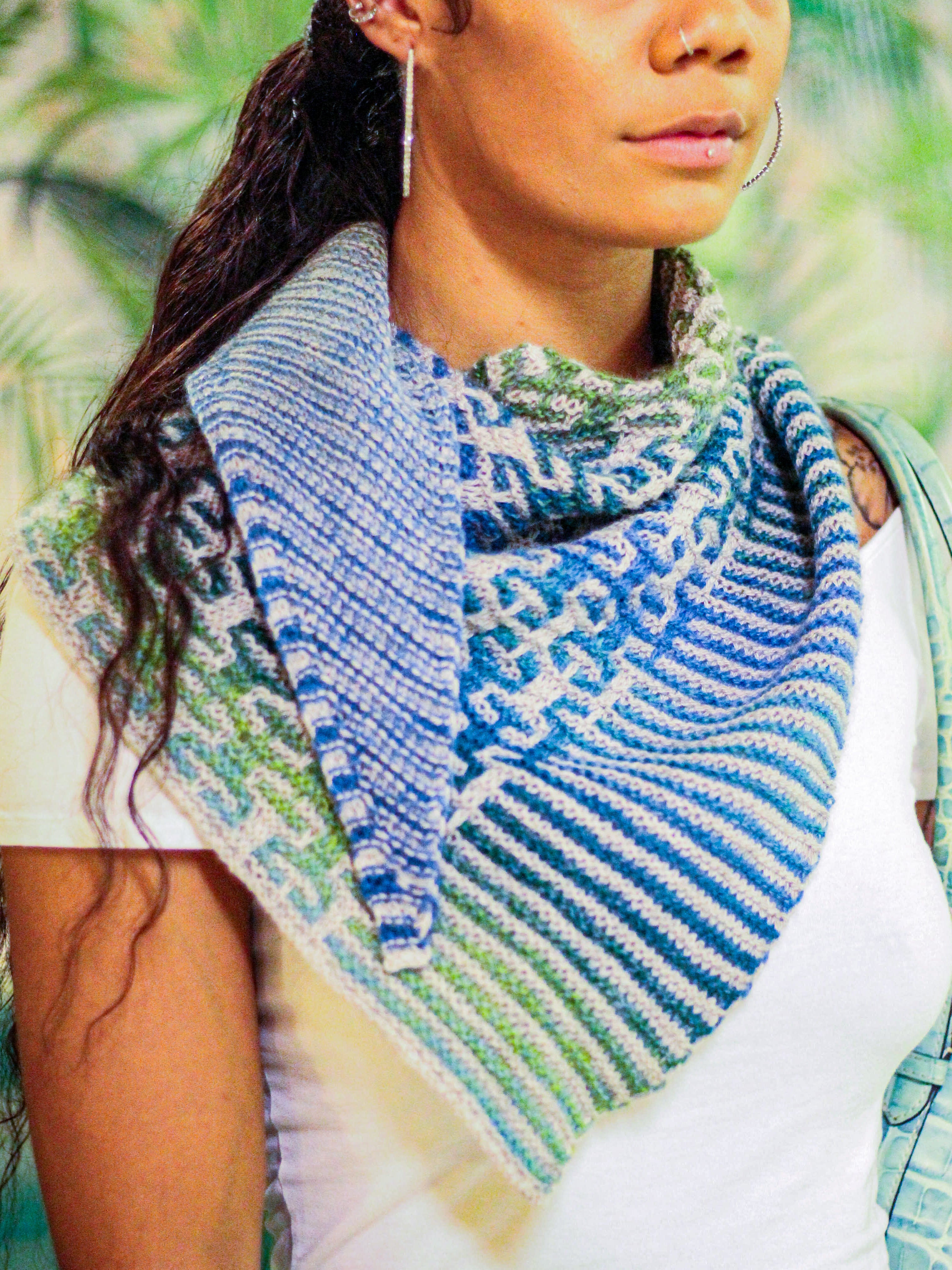 Hypnotik Shawl <br/><small>knitting pattern</small>