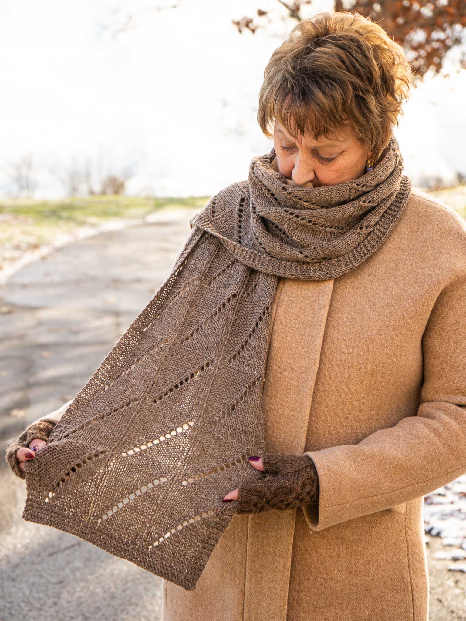 Hypoteneuse Stole/Scarf <br/><small>knitting pattern</small>