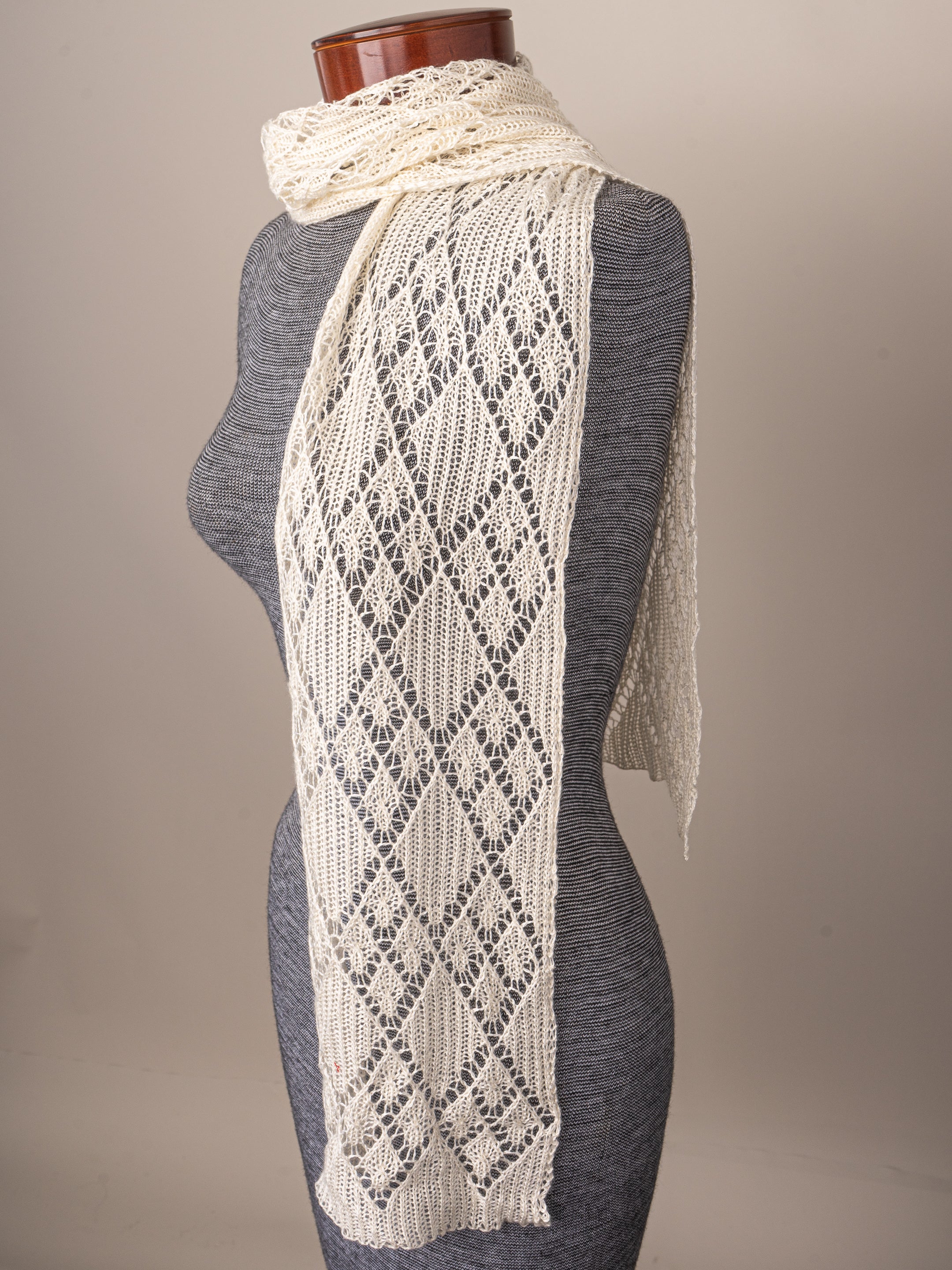 I Kiss and Tell Scarf or Stole <br/><small>knitting pattern</small>