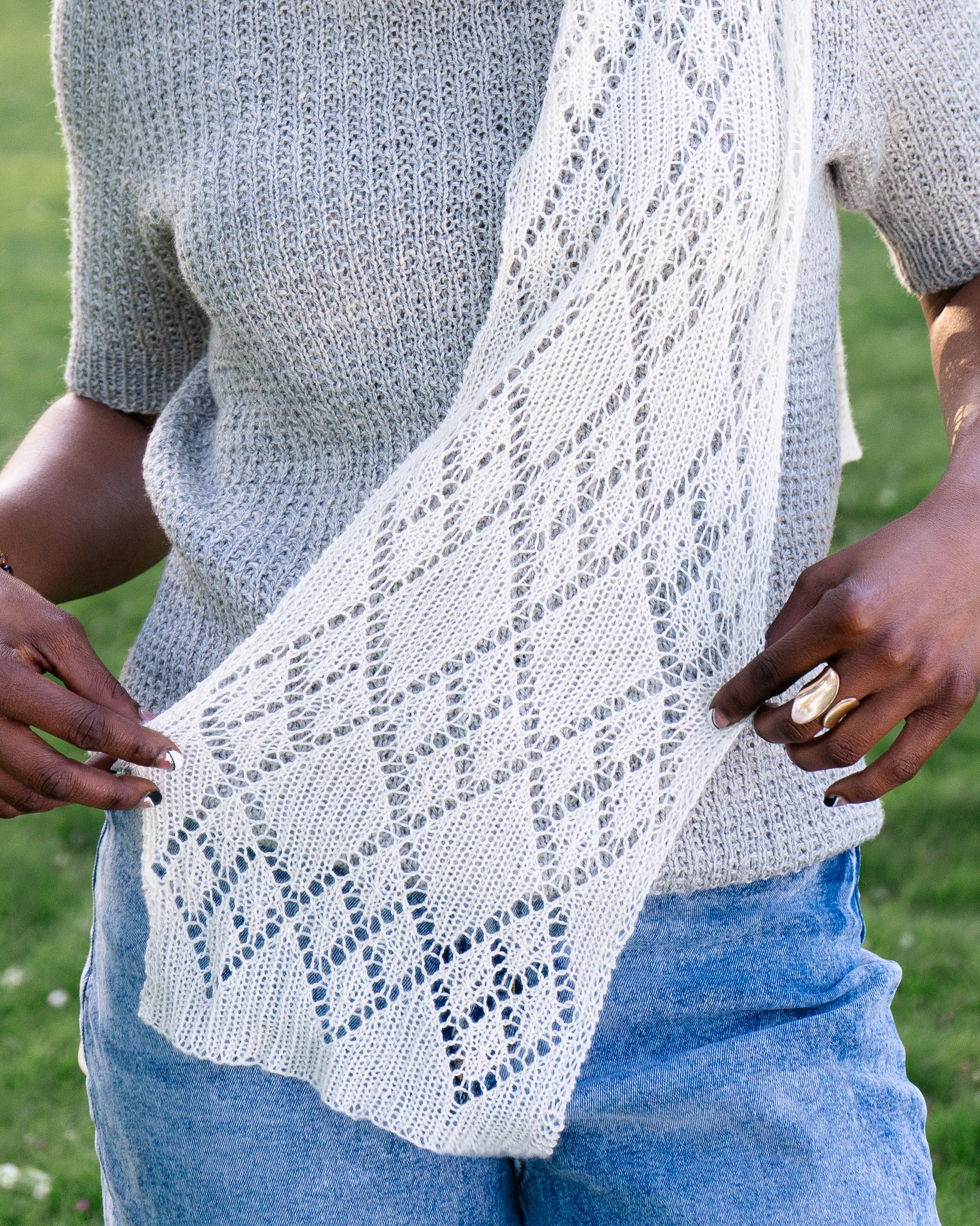I Kiss and Tell Scarf or Stole <br/><small>knitting pattern</small>