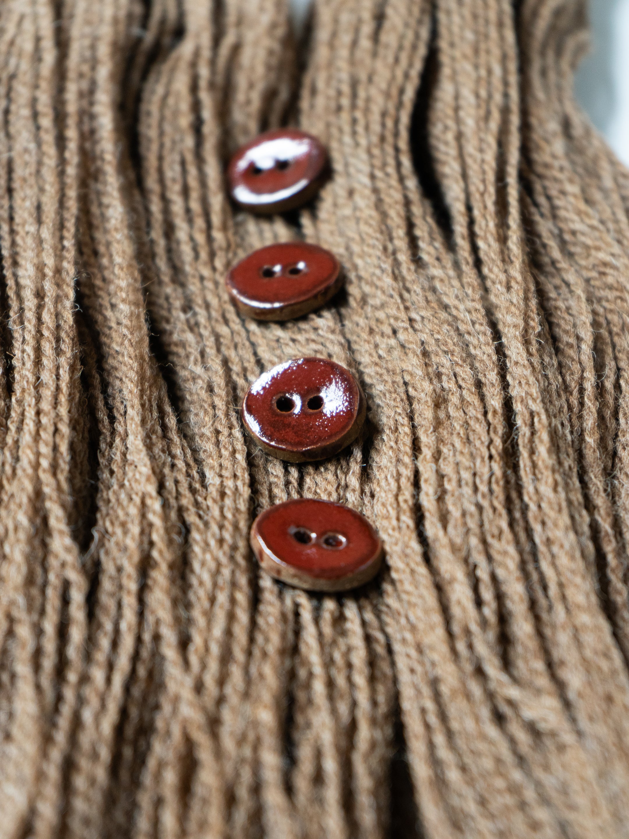 Red Brick <br/><small>23mm Ceramic Linda's Button</small>