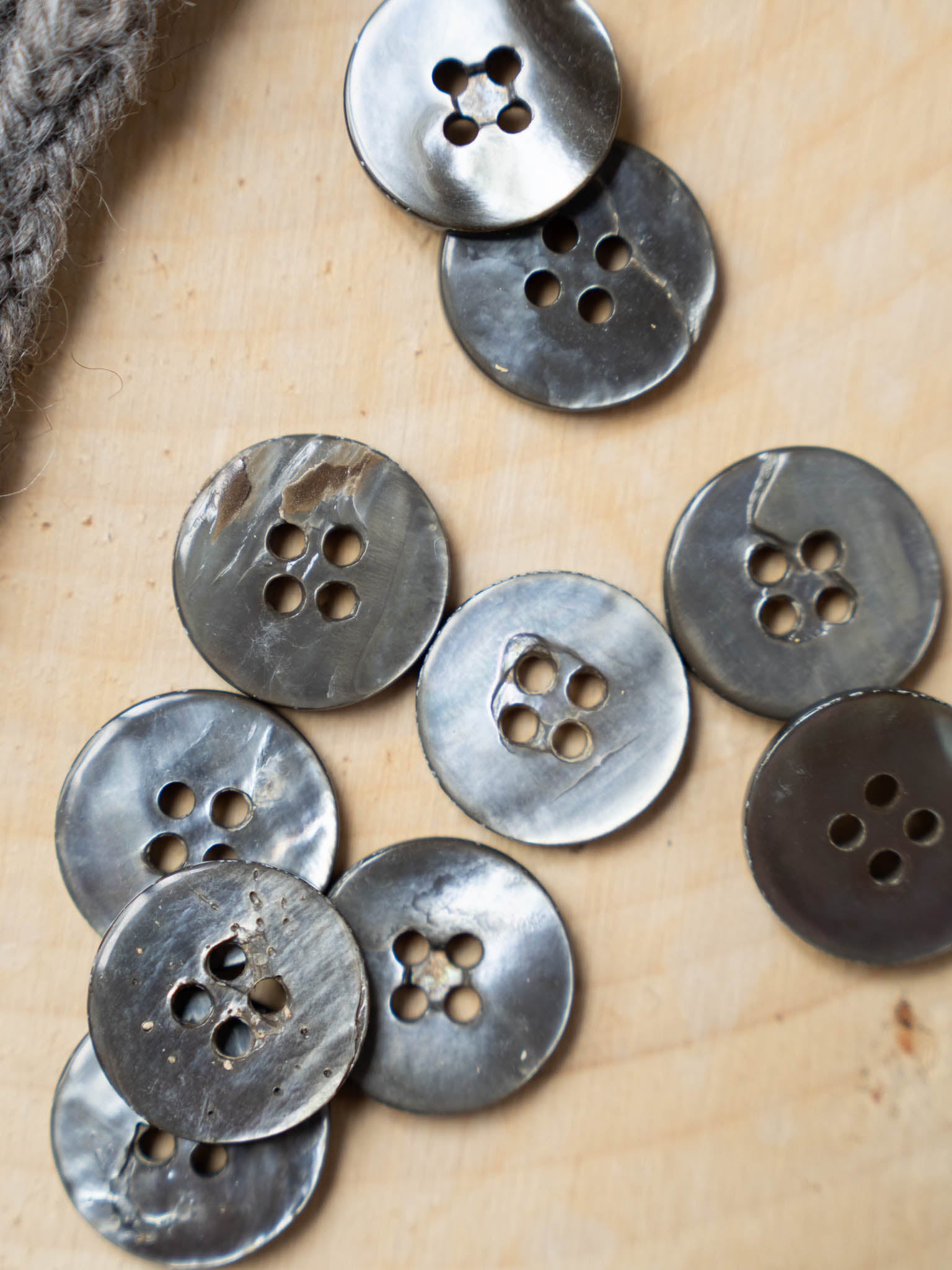 Mist <br/><small> 18mm Vintage Mother of Pearl Button</small>