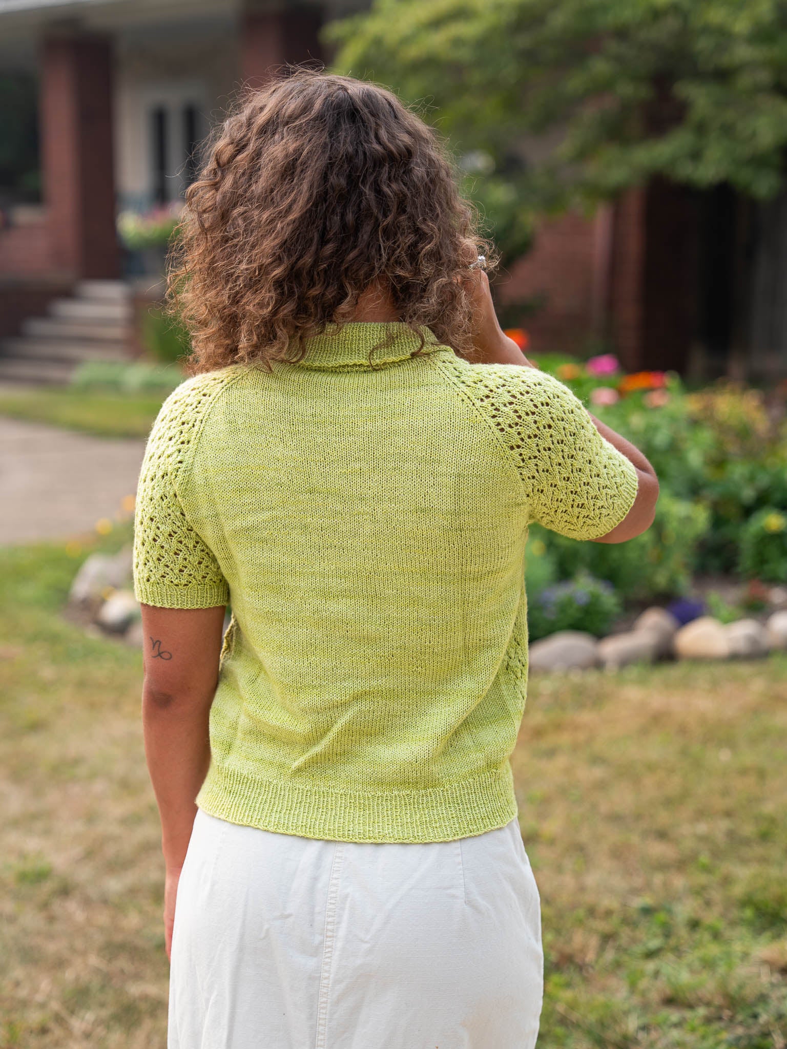 Parakeet <br/><small>sweater knitting pattern</small>