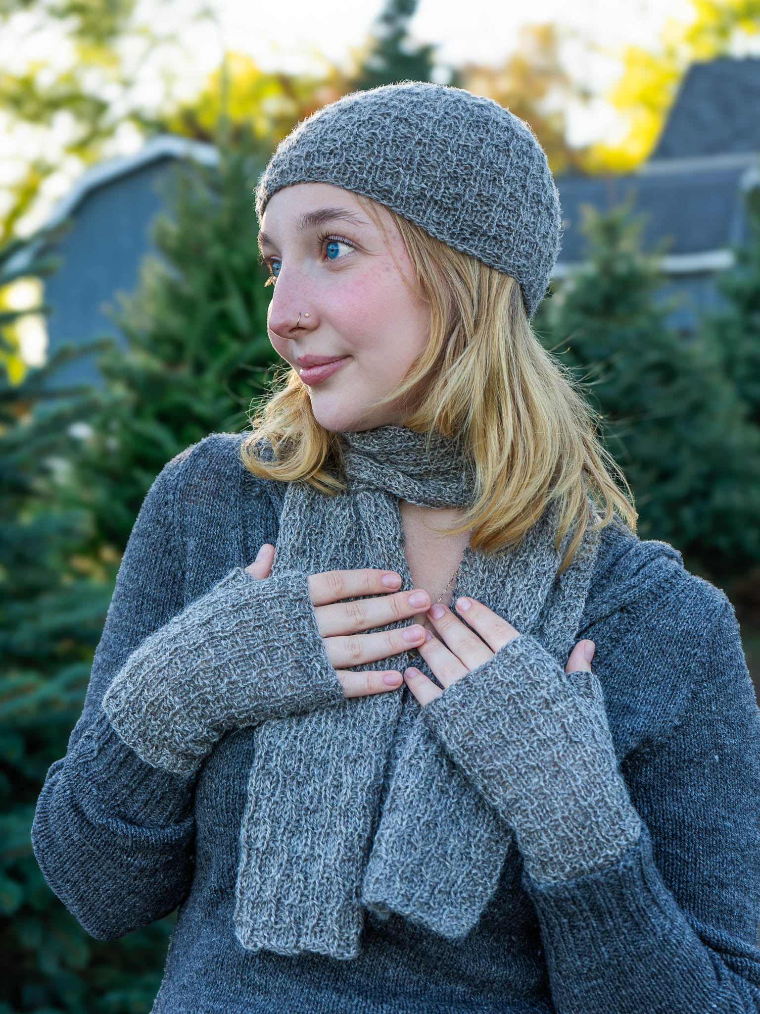 Paris-Roubaix Mitts, Hat, and Scarf <br/><small>knitting pattern</small>