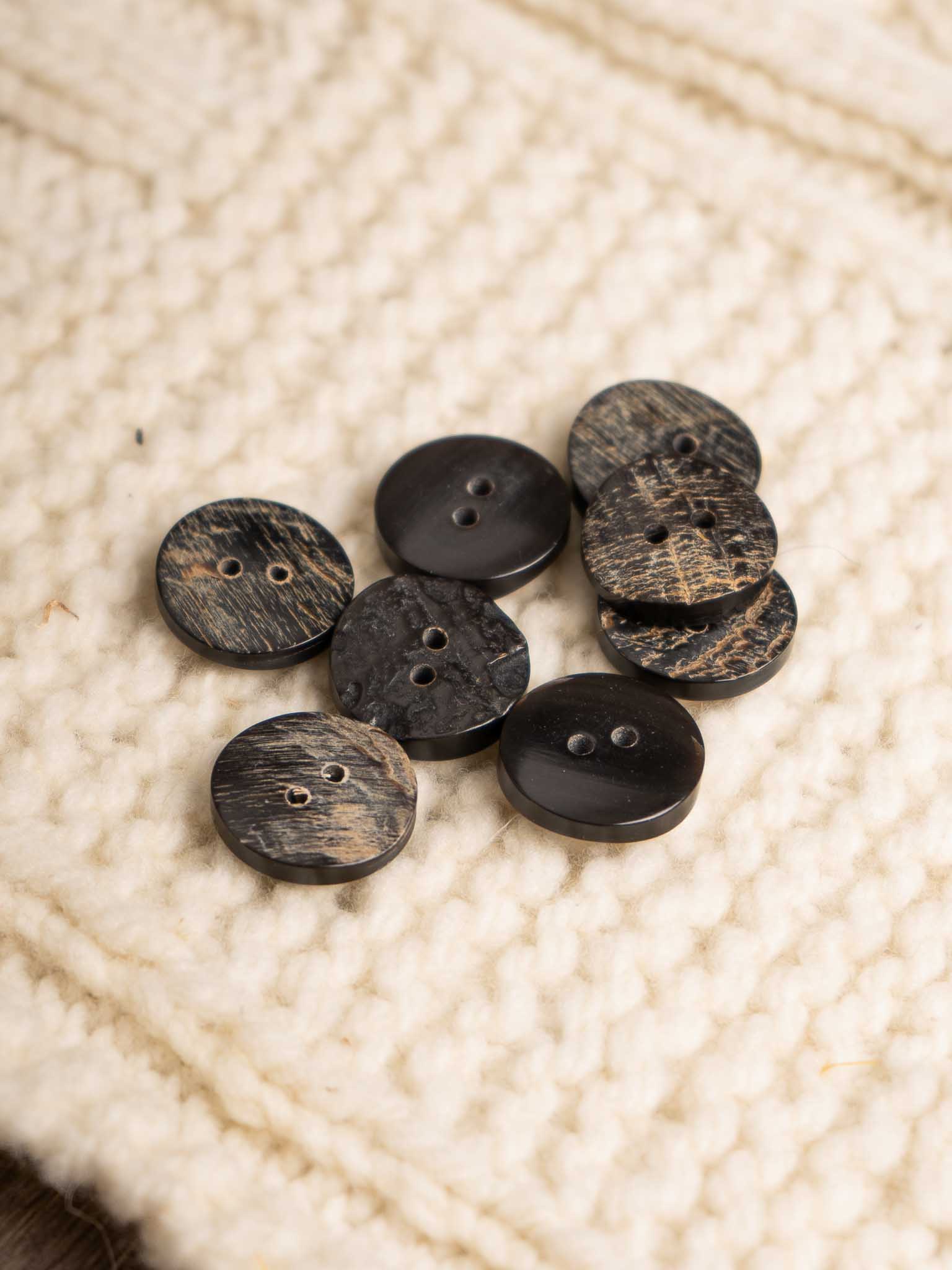 Pear <br/><small>18mm Horn Button</small>