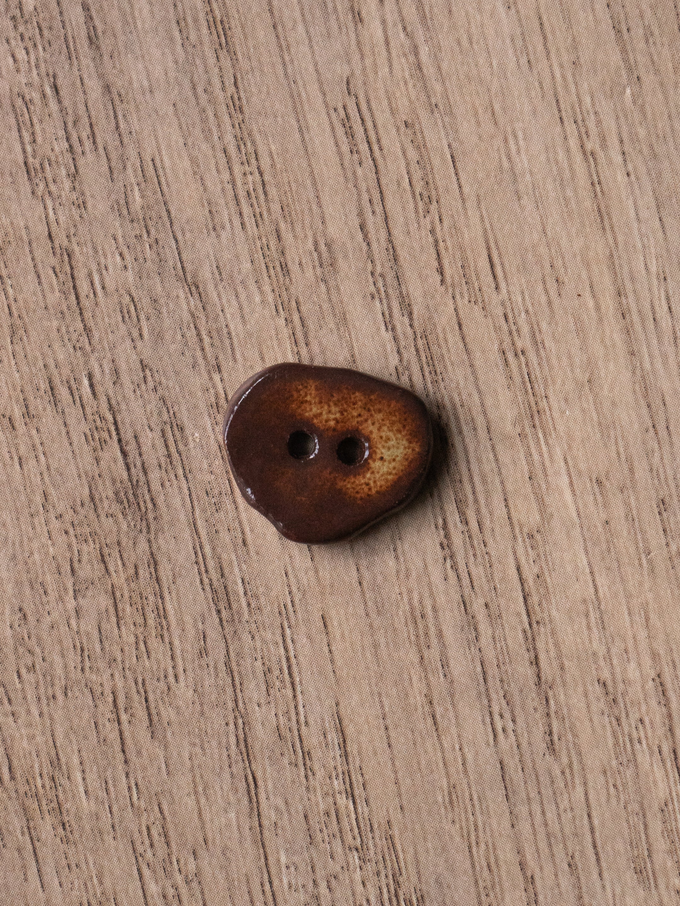 Sandstone <br/><small>20mm Ceramic Pebble Button</small>
