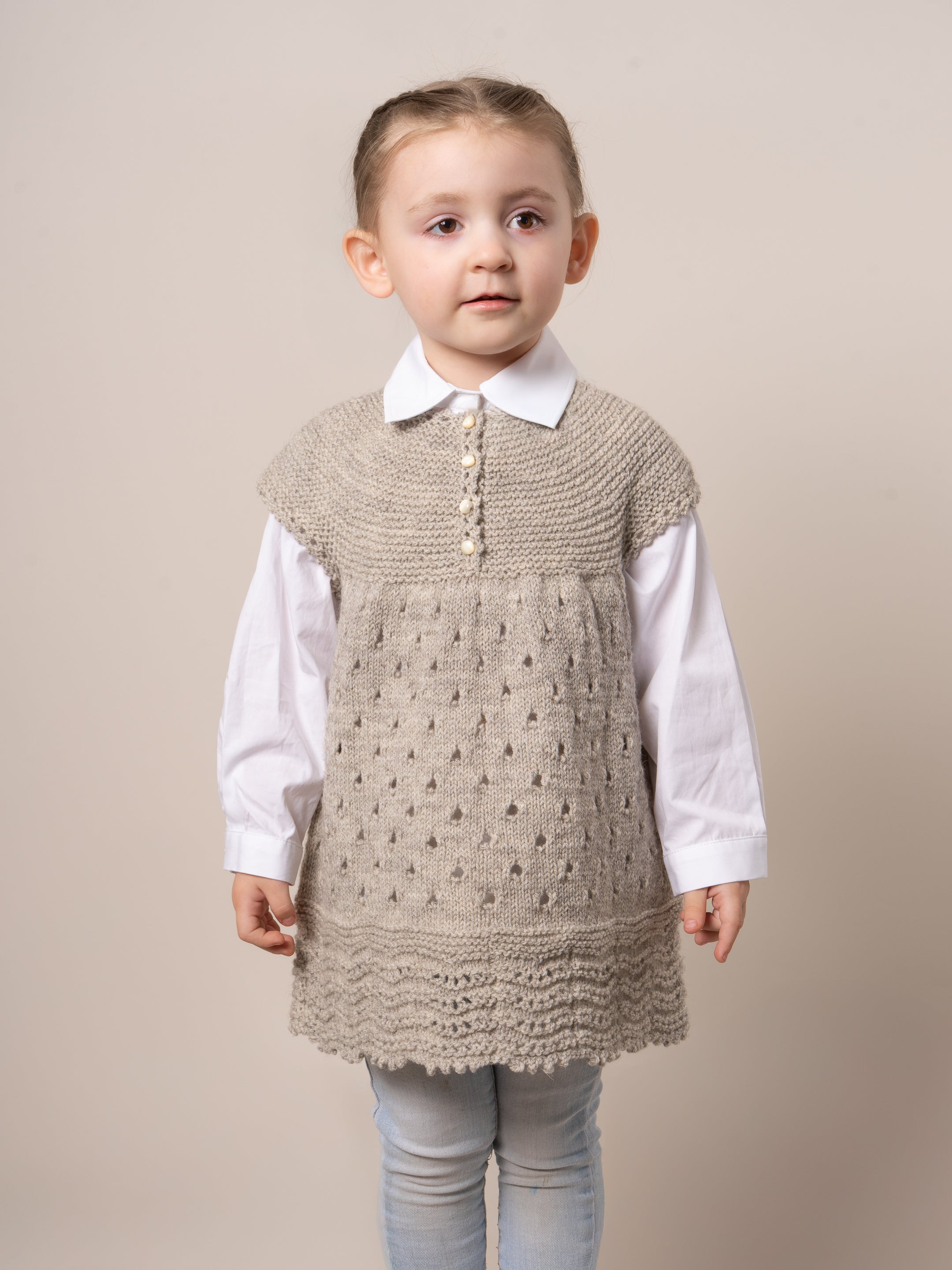 Polkadotty Dress <br/><small>Kids knitting pattern</small>