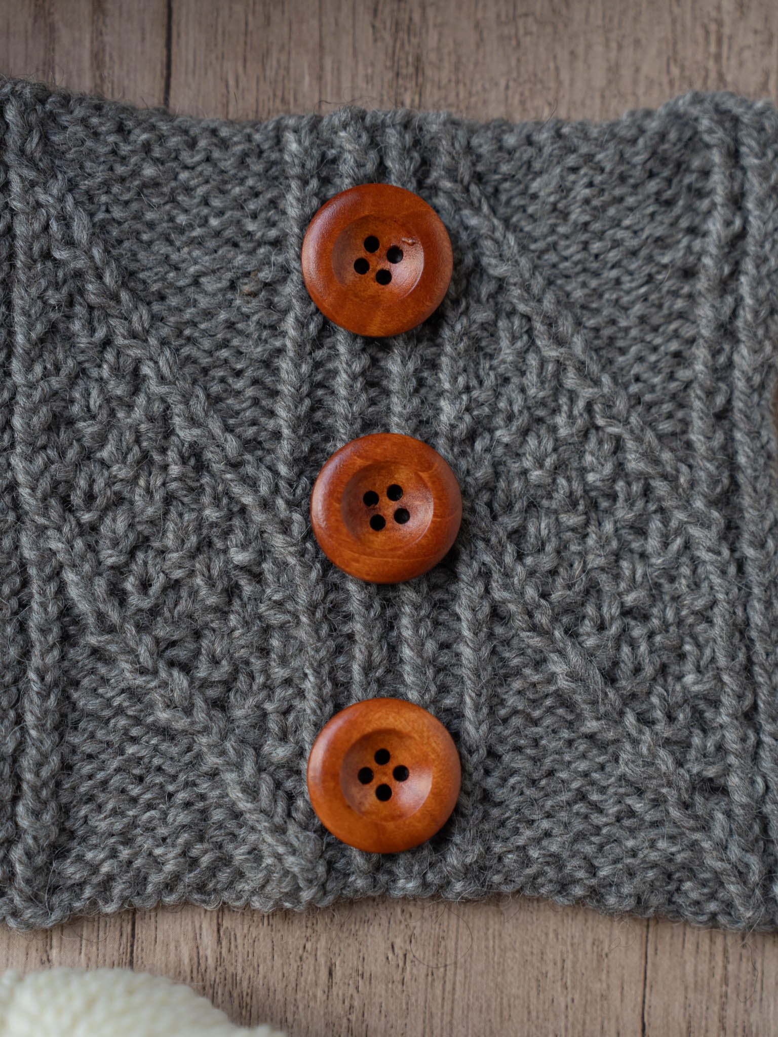 Redwood <br/><small>25mm Wooden Button</small>
