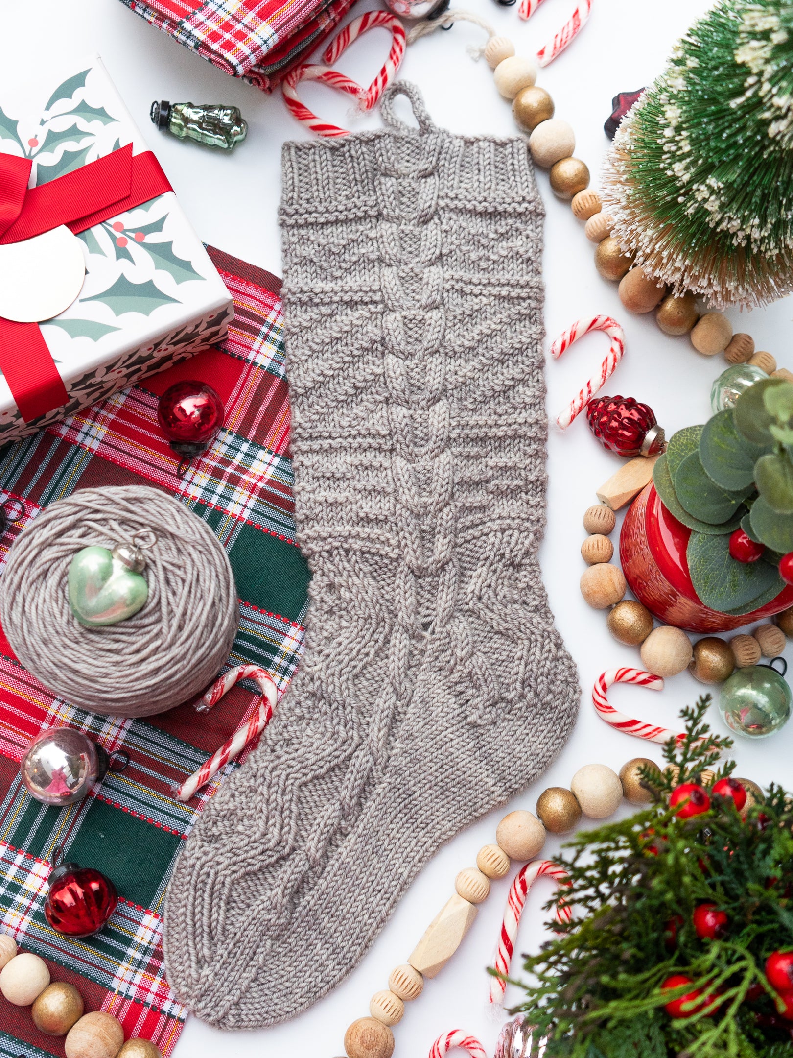 Rotterdam Stocking <br/><small>knitting pattern</small>