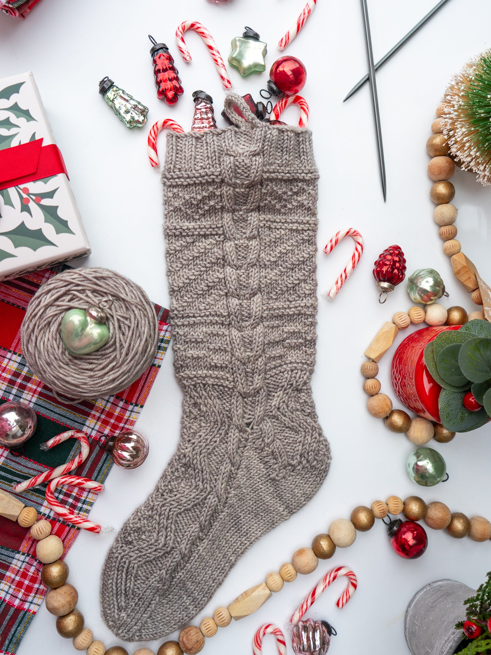 Rotterdam Stocking <br/><small>knitting pattern</small>