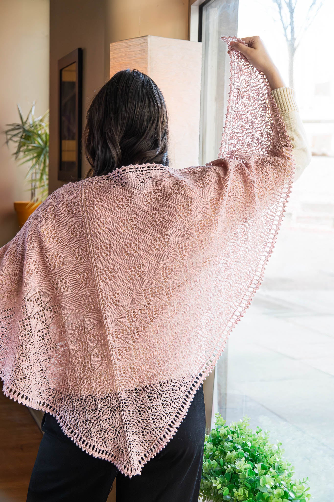 Sakura Fubuki <br/><small> lace shawl knitting pattern</small>