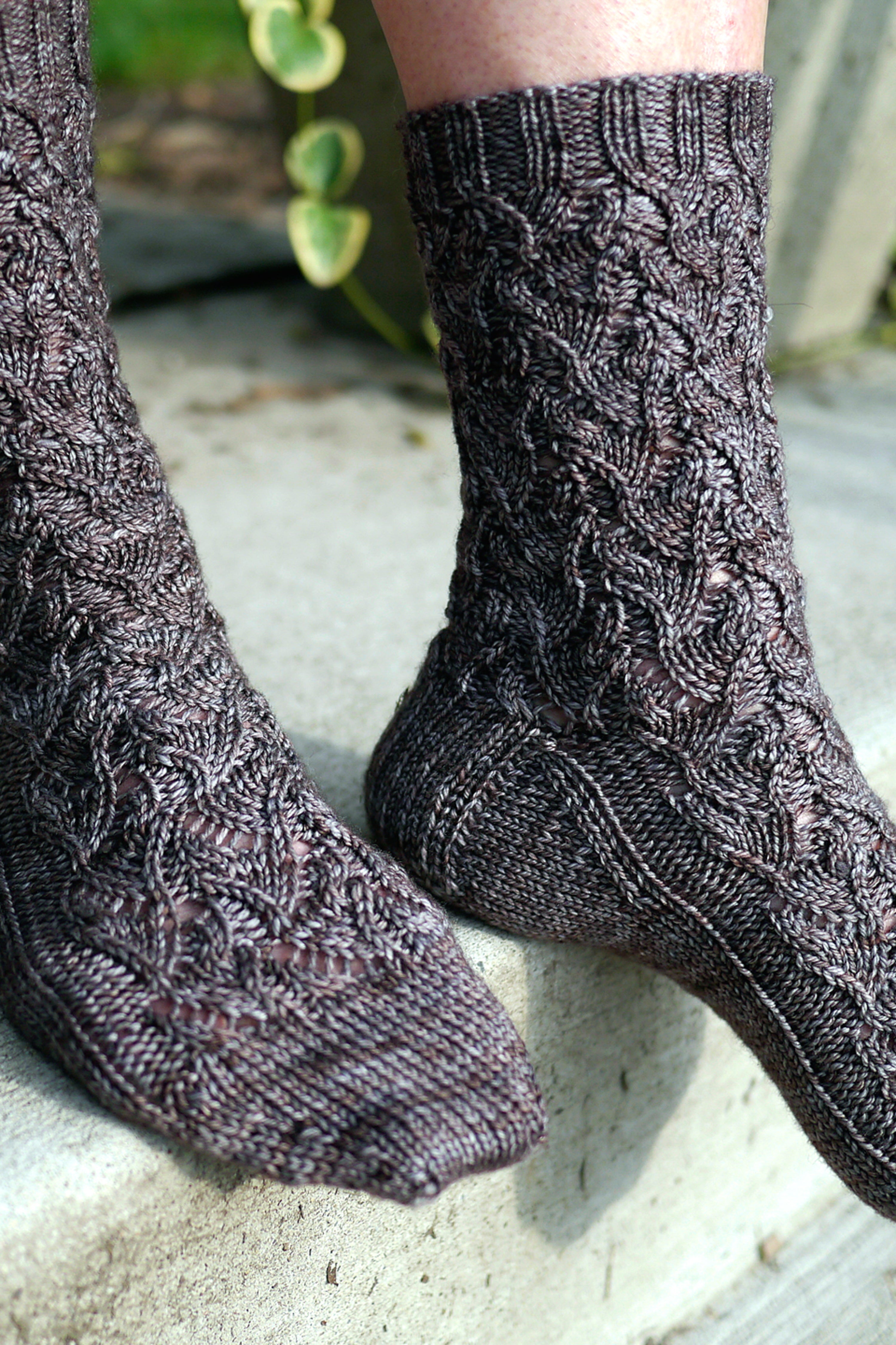 Sparrow Dance socks <br/><small>knitting pattern</small>
