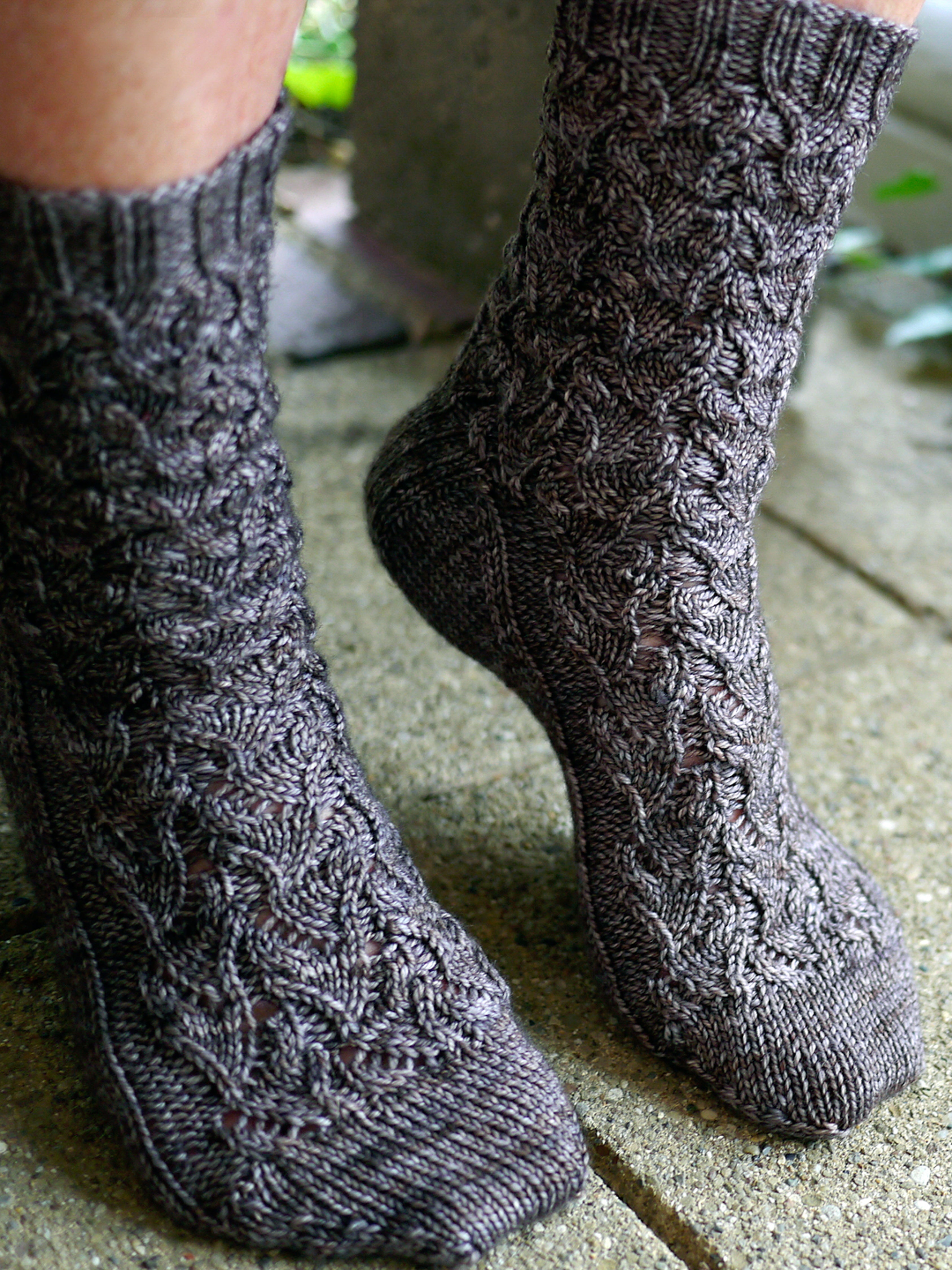Sparrow Dance socks <br/><small>knitting pattern</small>