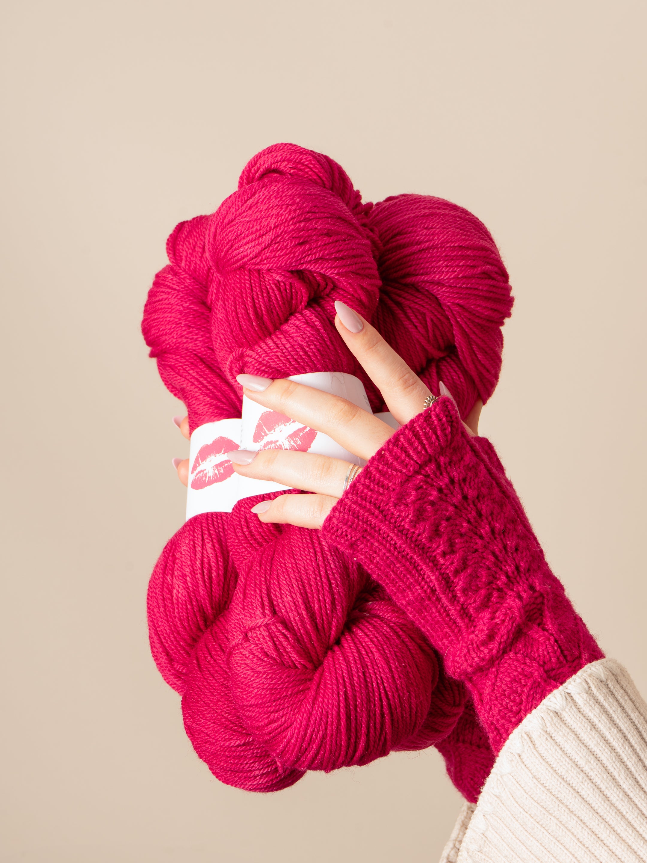 Scintilla Beret & Mitts Kit <br><small>yarn & knitting pattern kit</small>