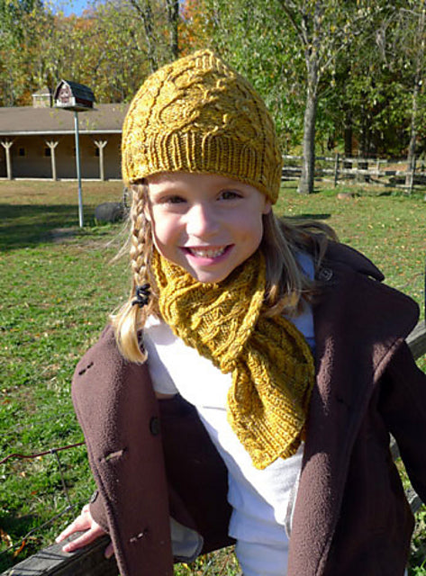 Biergarten Hat and Scarf <br/><small>knitting pattern</small>