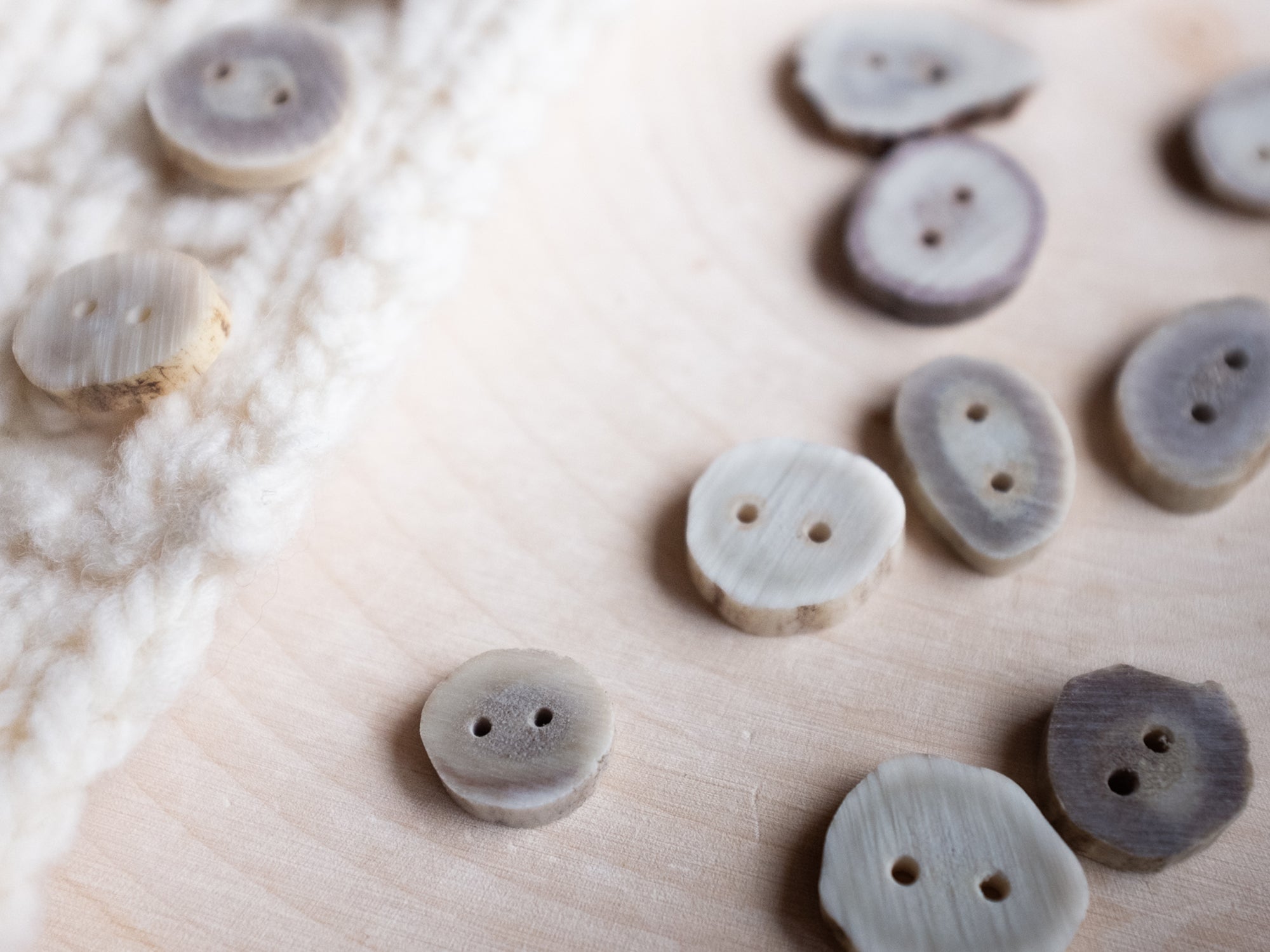 Deer <br/><small>8mm - 12mm Antler Fawn Button</small>