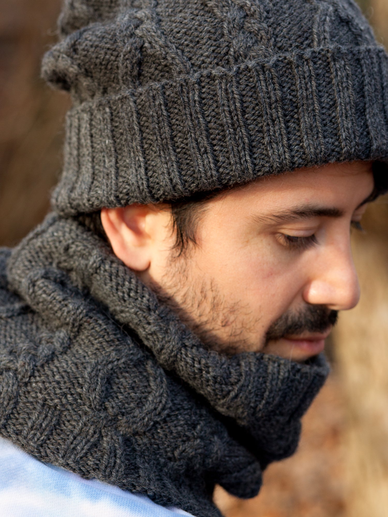 Eye of the Needle Cowl <br/><small>knitting pattern</small>