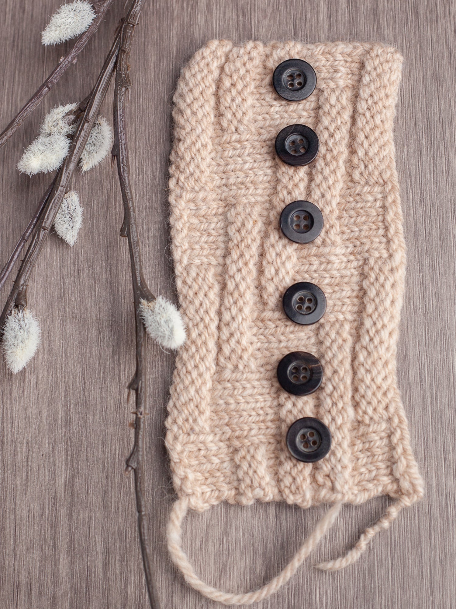 Lourdes <br/><small>15mm Buffalo Horn Button</small>