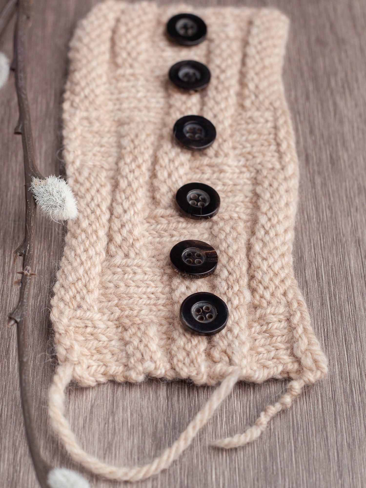 Lourdes <br/><small>15mm Buffalo Horn Button</small>