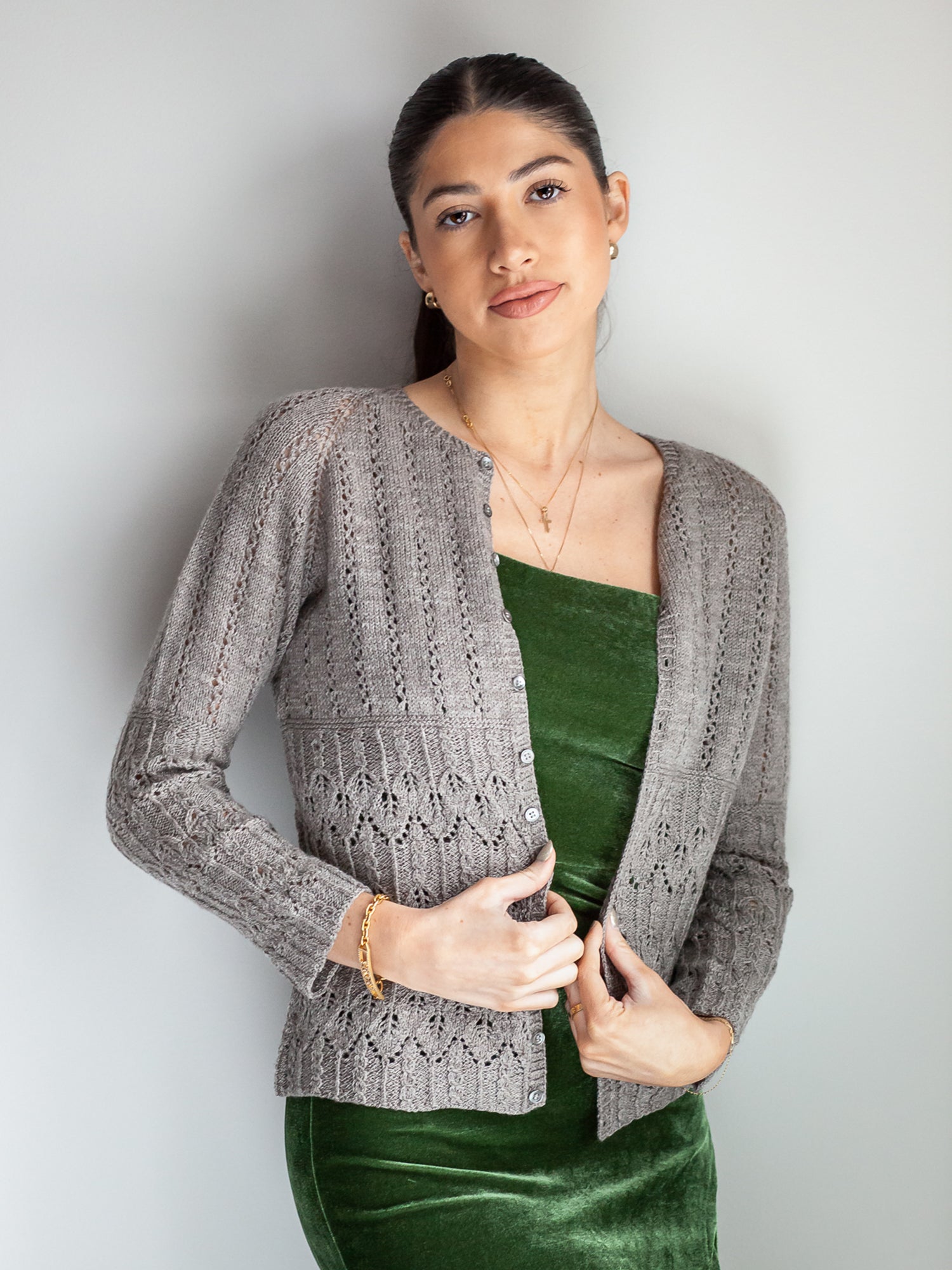 Artus & Anne Cardigan <br/><small>knitting pattern</small>
