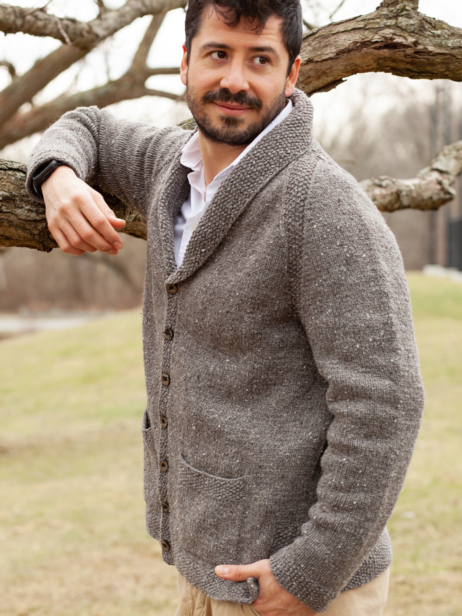 Rough Edges Cardigan <br/><small>knitting pattern</small>