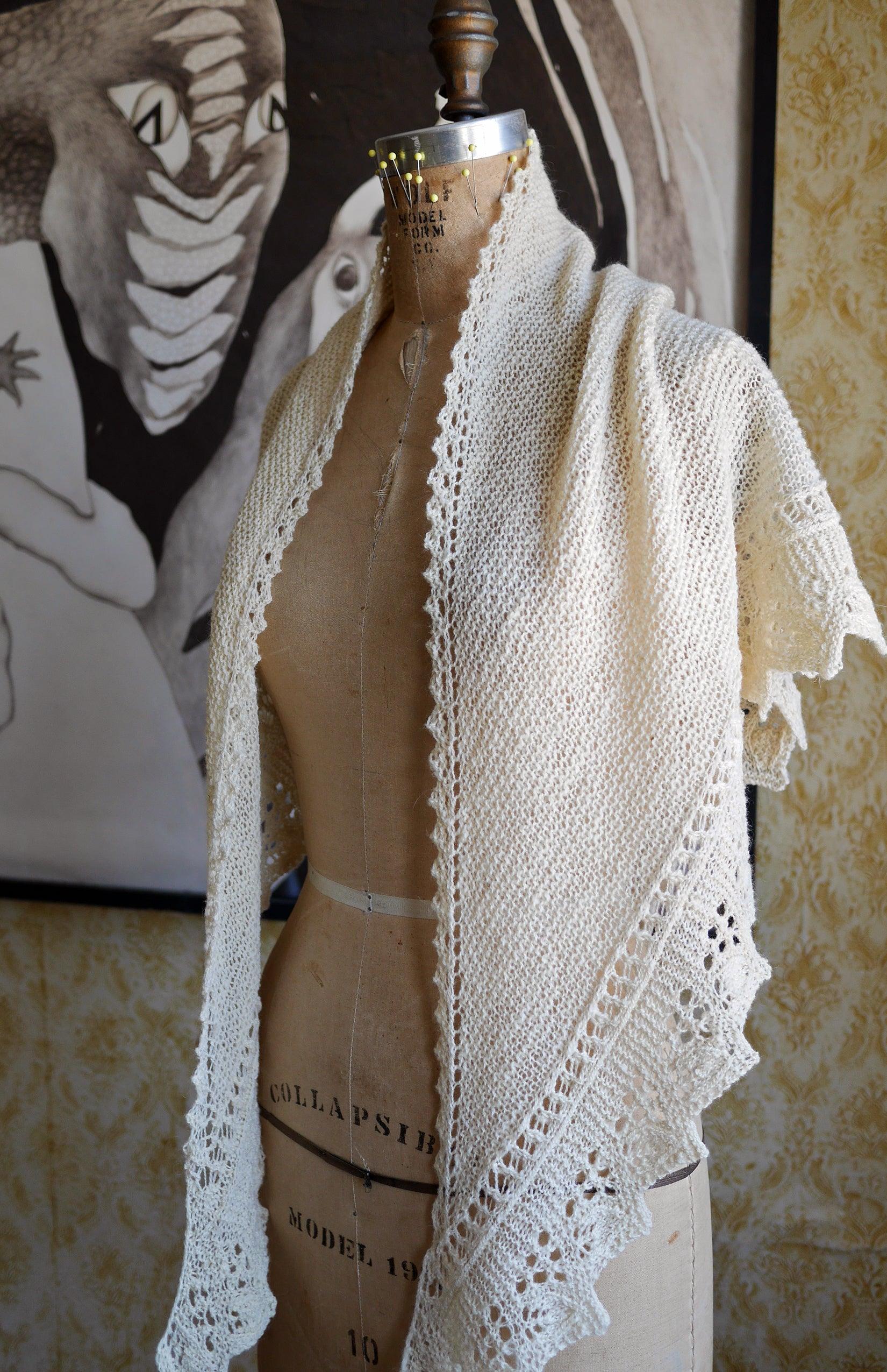 Capricorn Triangle <br/><small>knitting pattern</small>