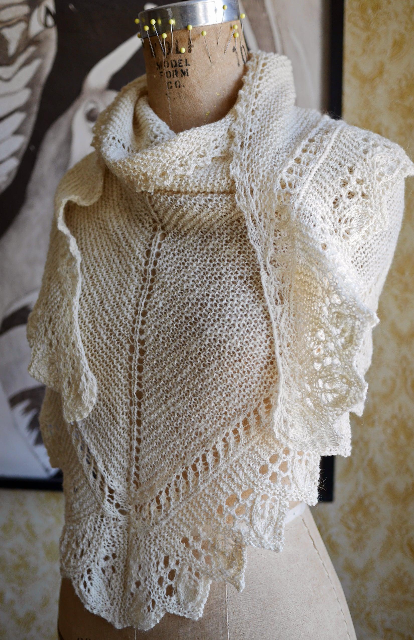 Capricorn Triangle <br/><small>knitting pattern</small>