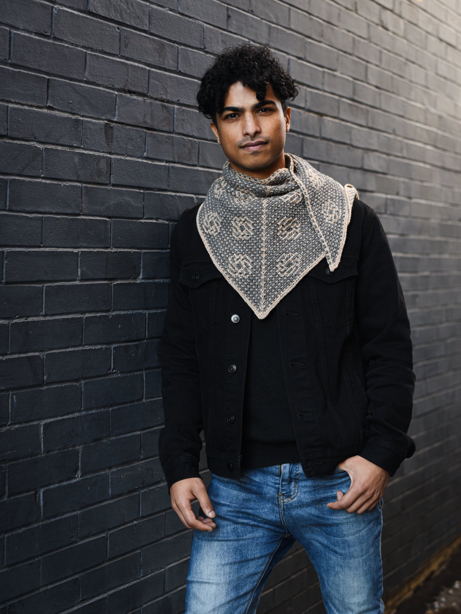 Dreams in Poppies Triangle shawl <br/><small>knitting pattern</small>