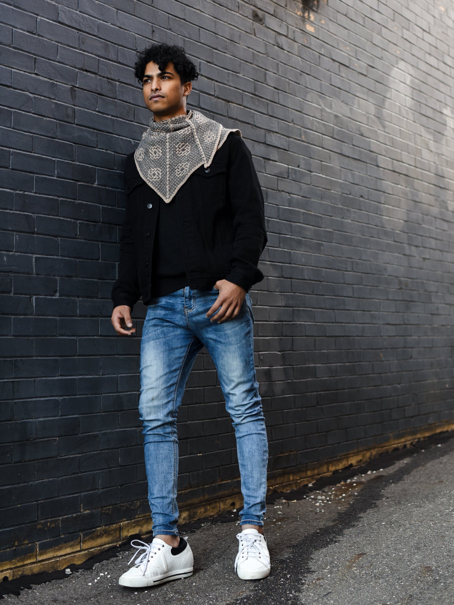 Dreams in Poppies Triangle shawl <br/><small>knitting pattern</small>