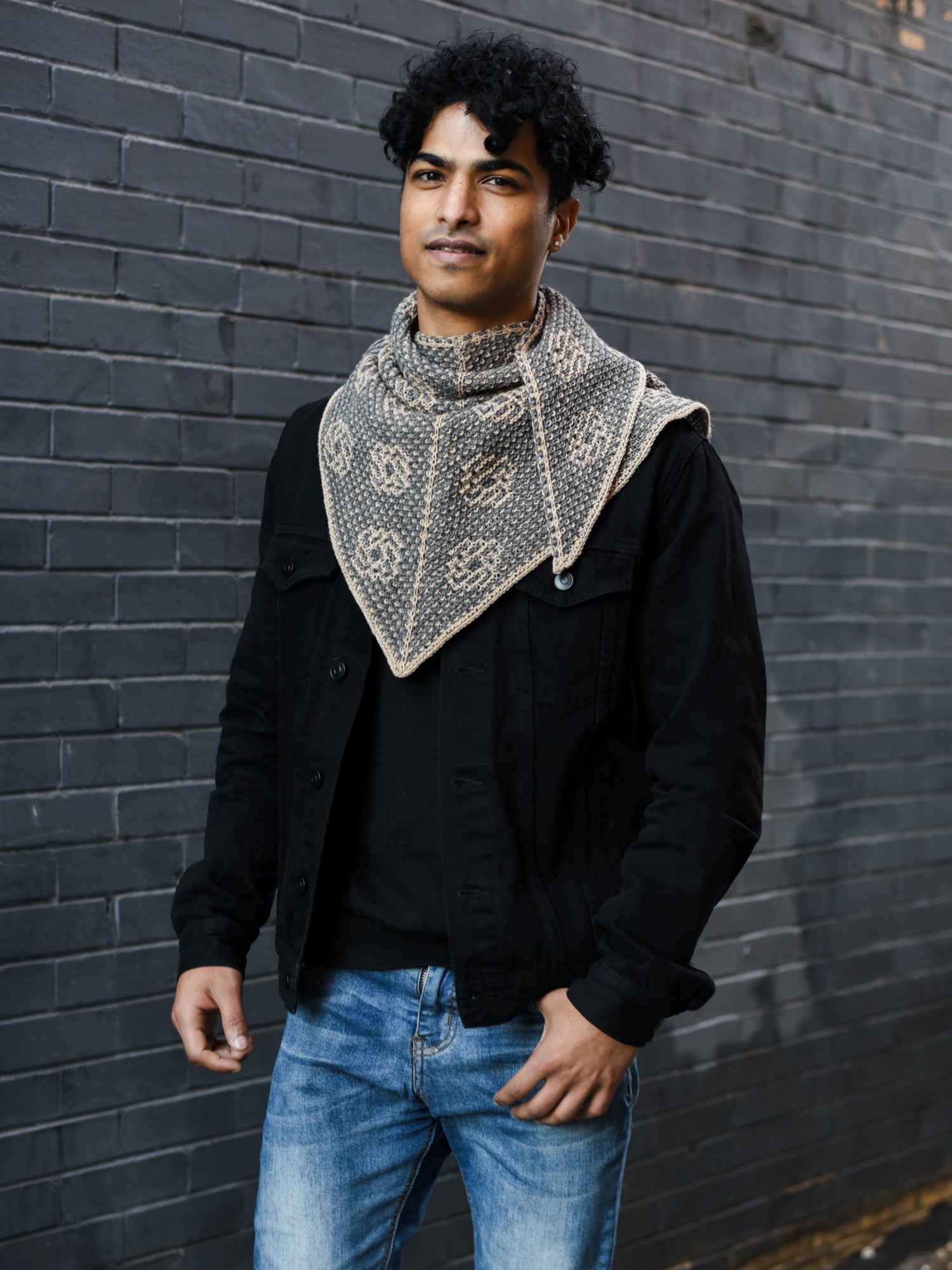 Dreams in Poppies Triangle shawl <br/><small>knitting pattern</small>