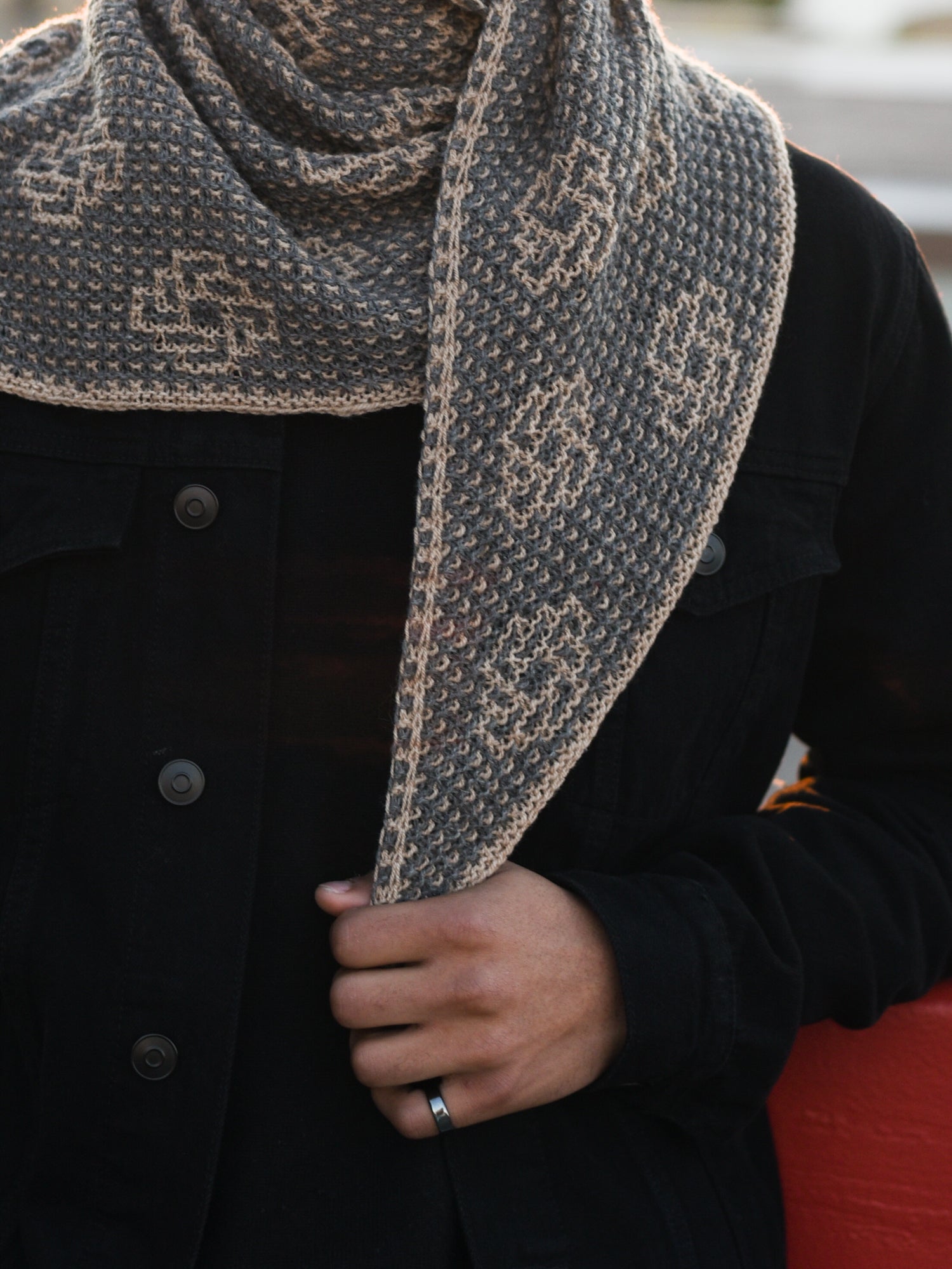 Dreams in Poppies Triangle shawl <br/><small>knitting pattern</small>