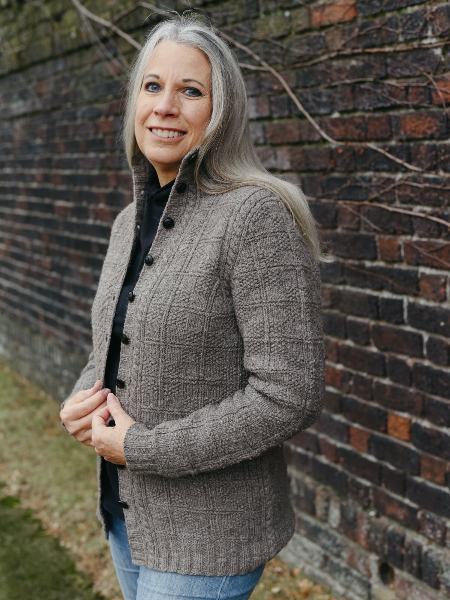 Highlander Cardigan <br/><small>knitting pattern</small>