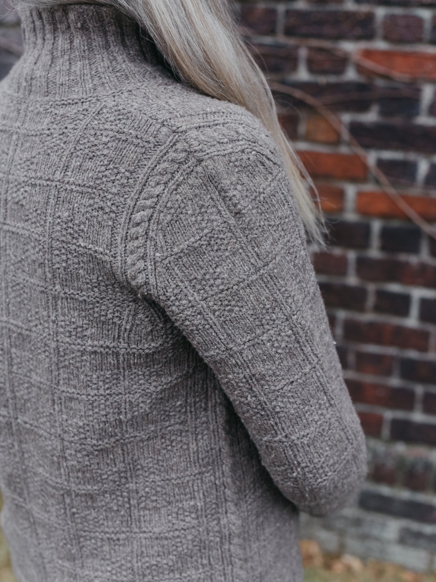 Highlander Cardigan <br/><small>knitting pattern</small>